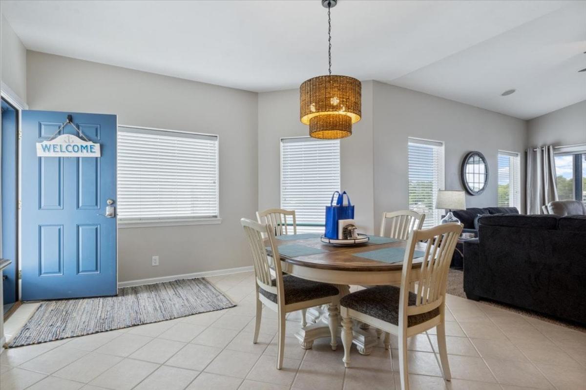 Main Channel Views, Screened Porch, Pool & Boat Slip