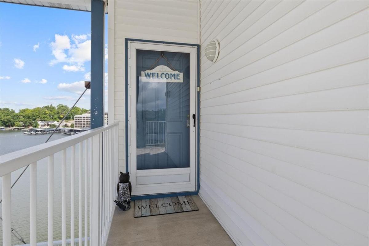 Main Channel Views, Screened Porch, Pool & Boat Slip