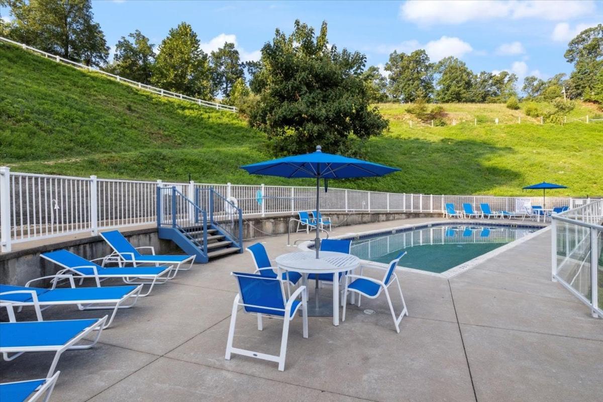Main Channel Views, Screened Porch, Pool & Boat Slip