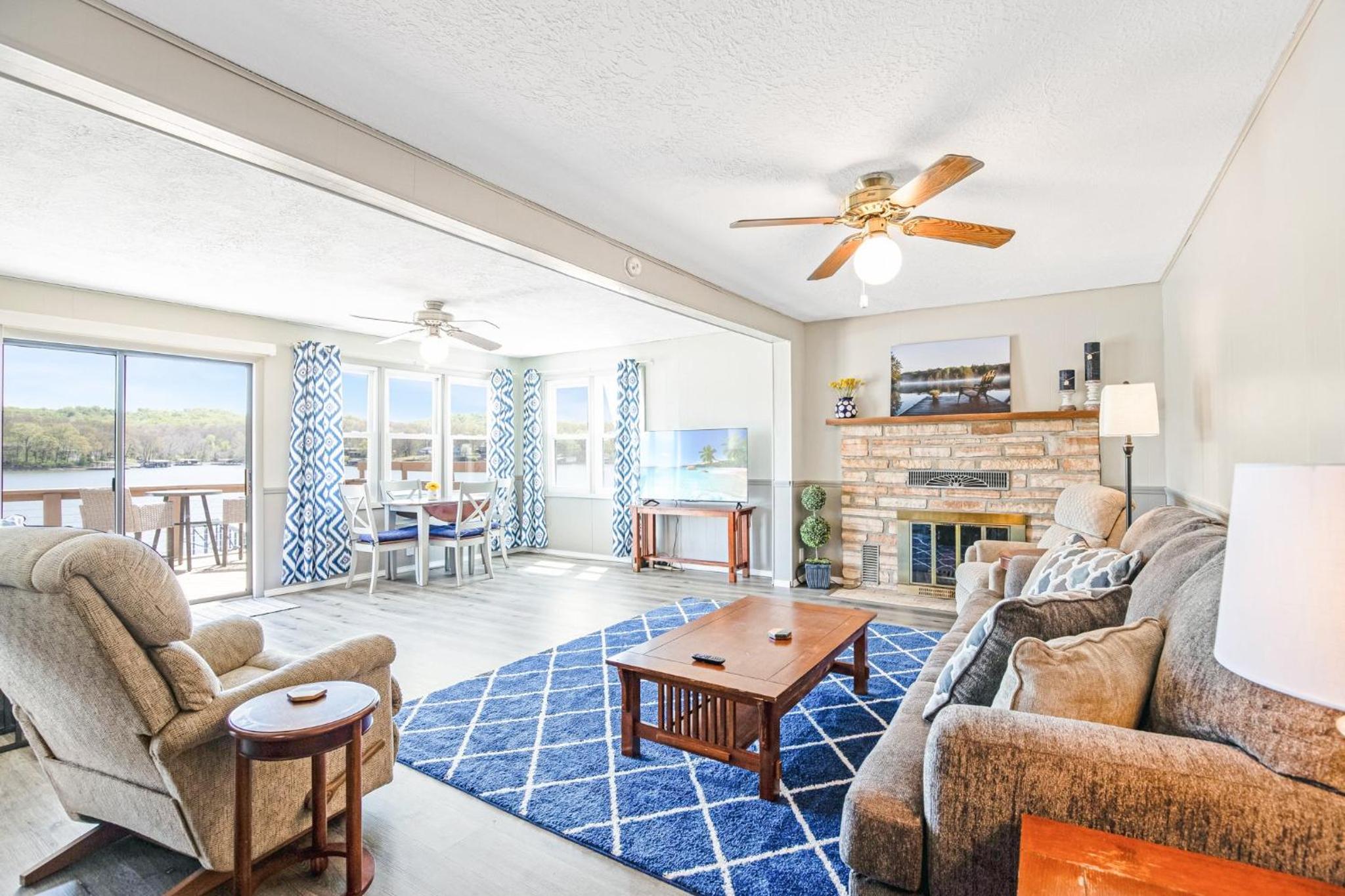 Ultimate Waterfront Getaway, Amazing Lake View