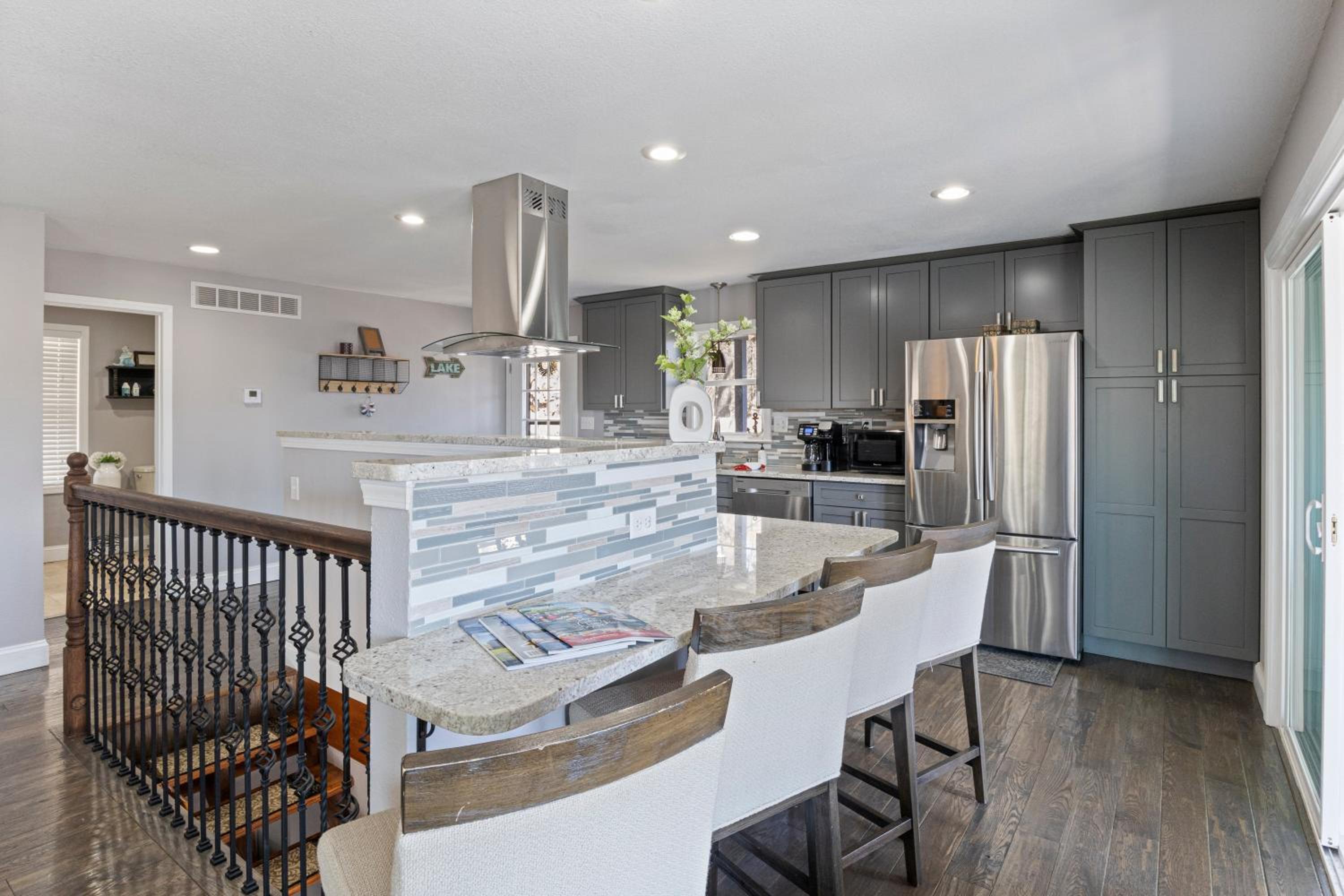 Spacious Home & Lake Access, Lake Views Throughout