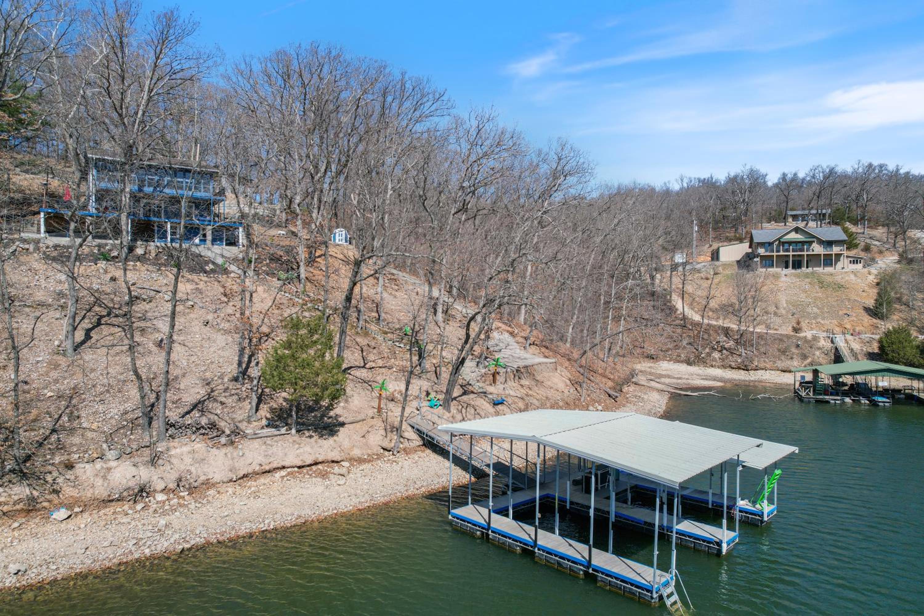 Spacious Home & Lake Access, Lake Views Throughout