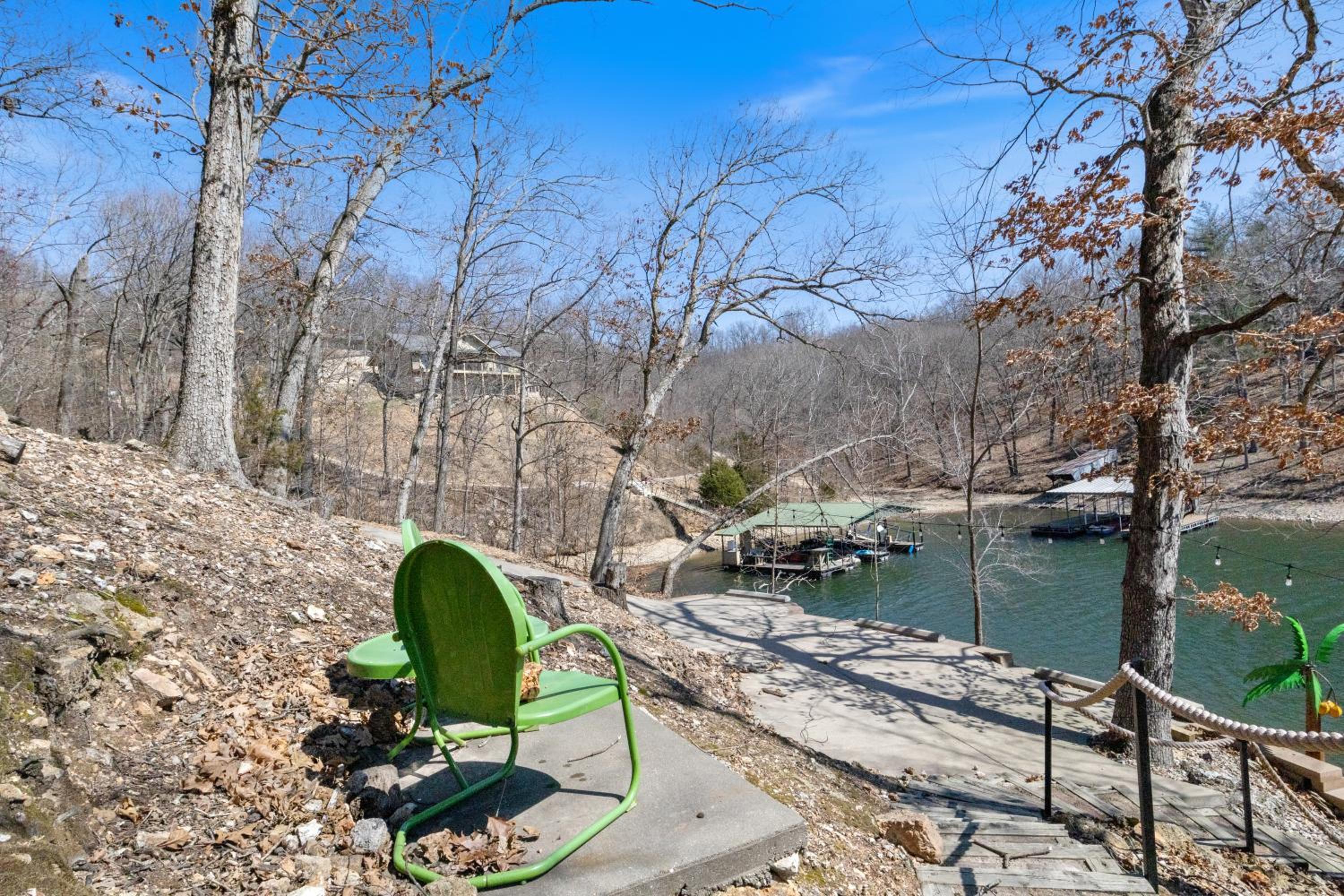 Spacious Home & Lake Access, Lake Views Throughout