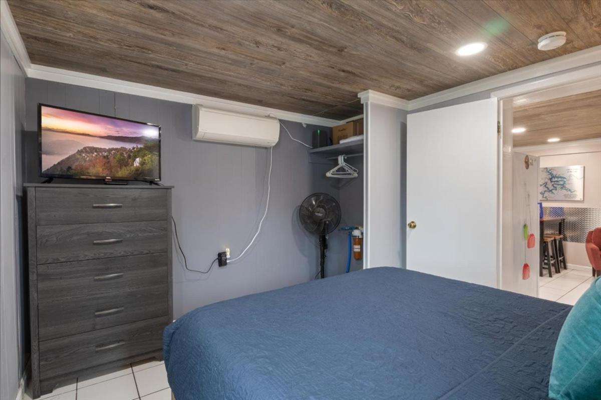 Lakefront Fishing Retreat w/ Dock, Hot Tub & Deck Views