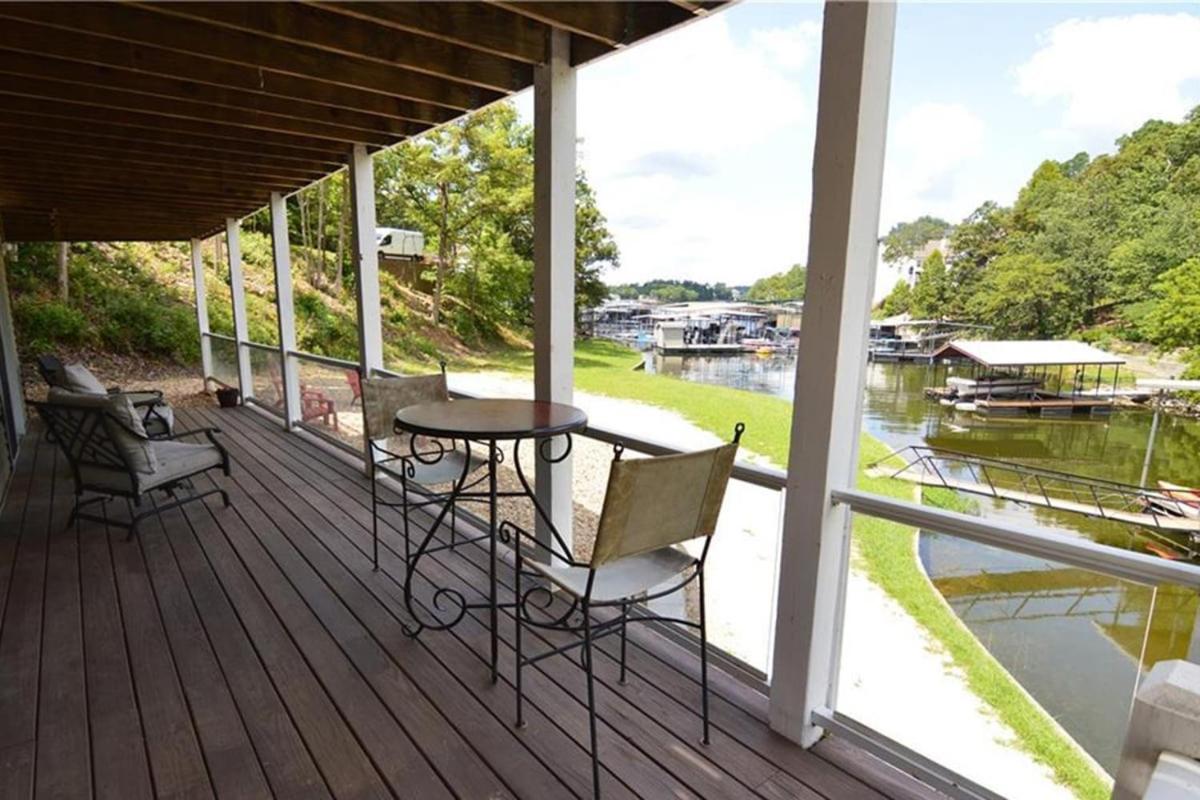 Newly Updated in a Private Cove, with Firepit, Flat Lawn, Dock, Boat Slip & Kayaks in Osage Beach