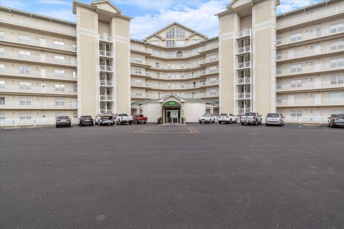 Modern Decor, Views, Grill, Workstation, Boat + 2 PWC Slips & Resort-Style Amenities