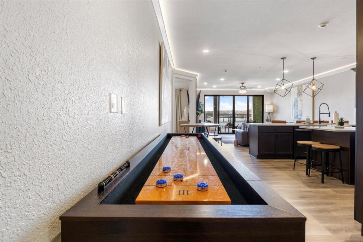 Upscale Lakeside Condo with Extraordinary Amenities at Topsider in Osage Beach 19mm