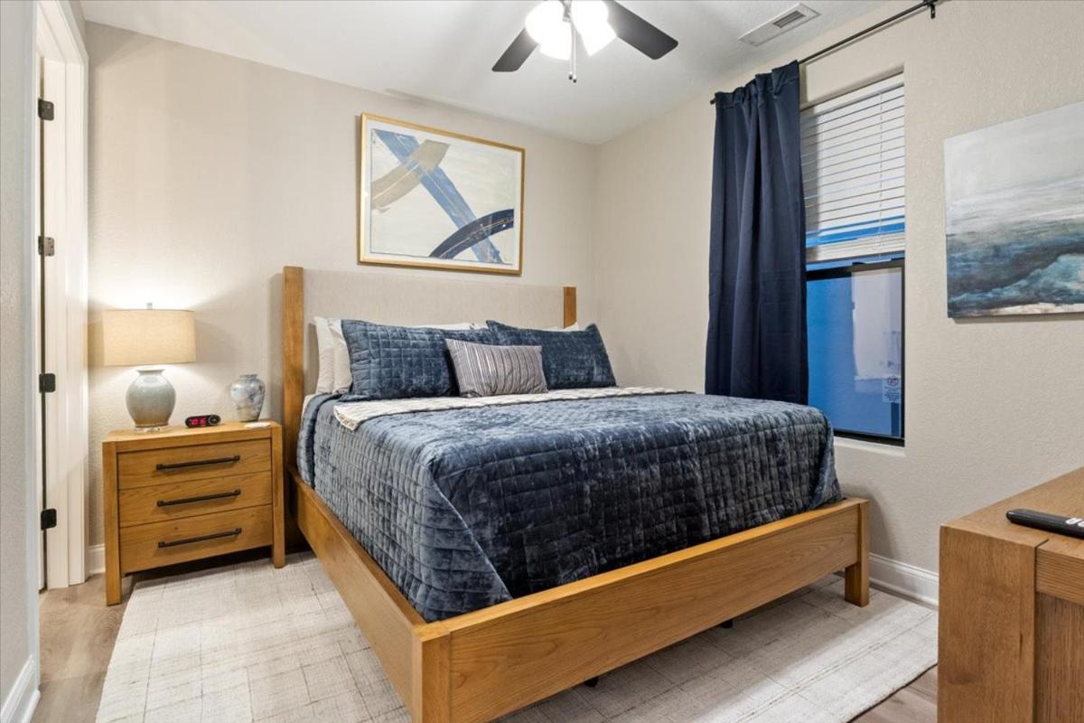 Upscale Lakeside Condo with Extraordinary Amenities at Topsider in Osage Beach 19mm