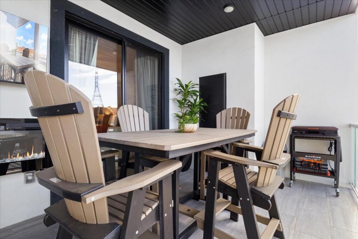 Upscale Lakeside Condo with Extraordinary Amenities at Topsider in Osage Beach 19mm