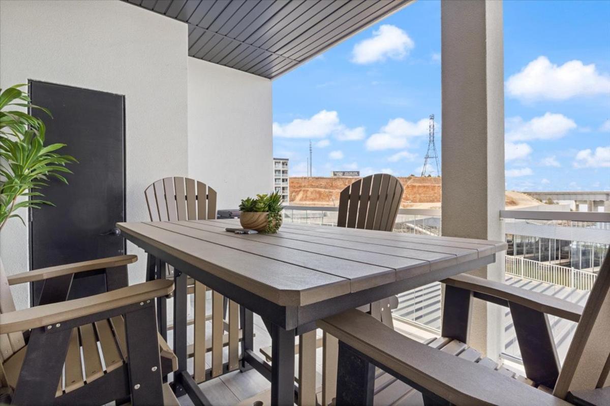 Upscale Lakeside Condo with Extraordinary Amenities at Topsider in Osage Beach 19mm