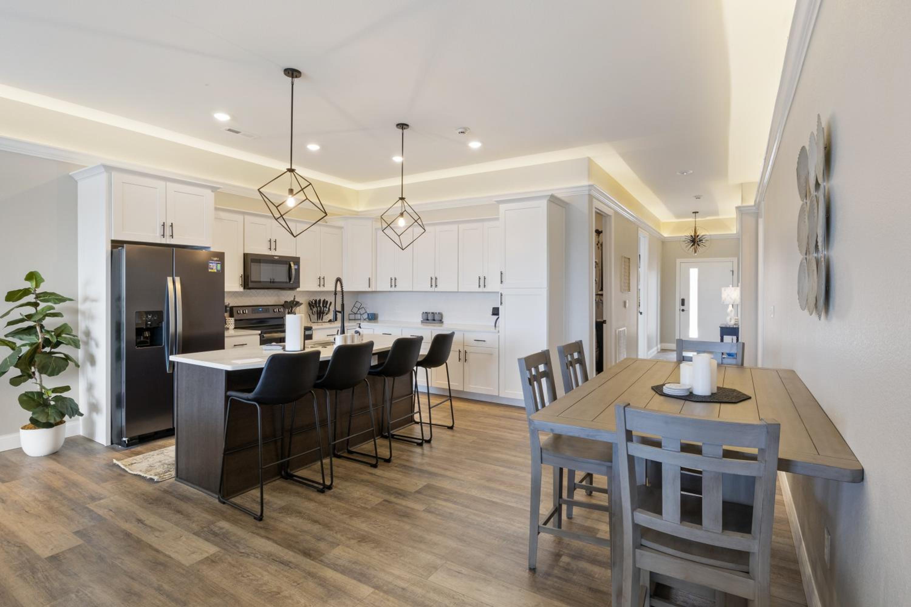 Scenic Views, Outdoor Grill & Dine, Fireplace, Games