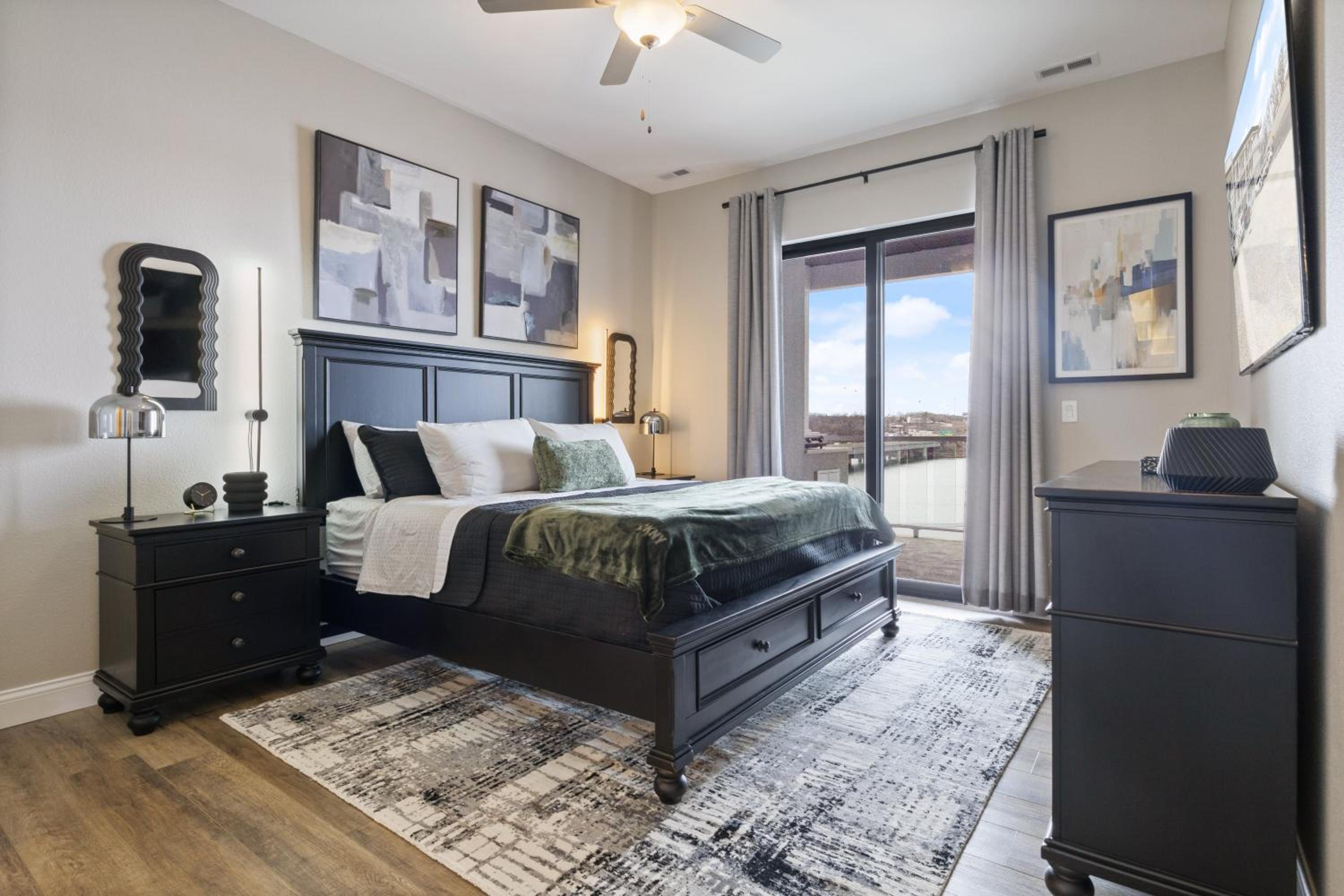 Scenic Views, Outdoor Grill & Dine, Fireplace, Games