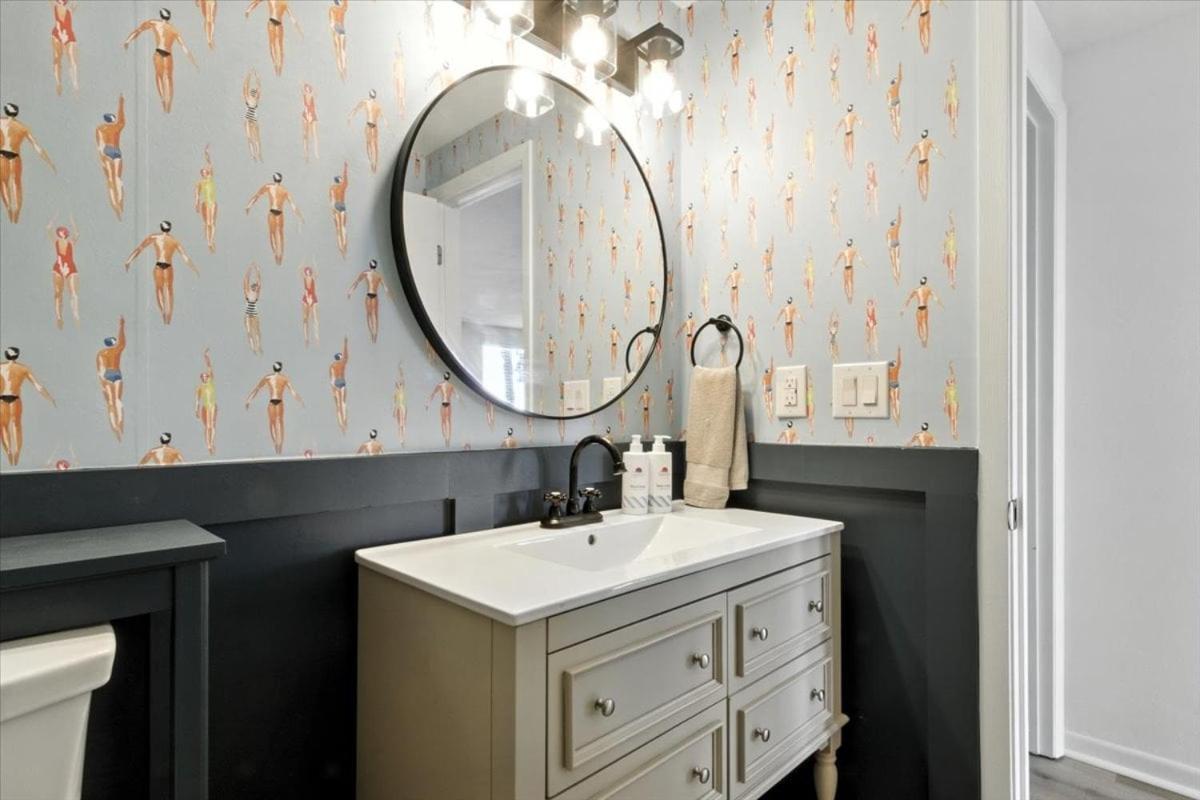 Hot Tub, Main Channel Views, Great Outdoor Spaces, Blackstone