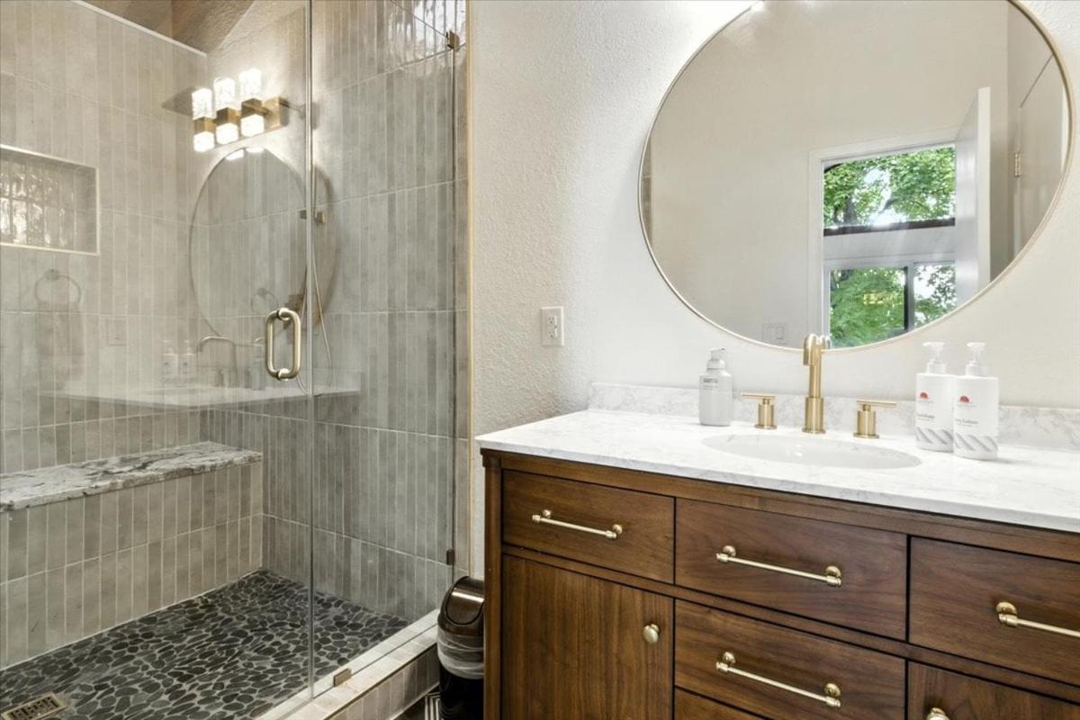 Hot Tub, Main Channel Views, Great Outdoor Spaces, Blackstone
