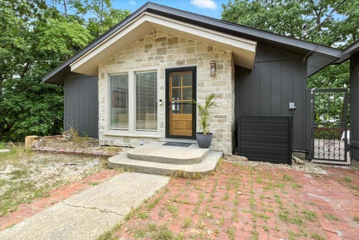 Hot Tub, Main Channel Views, Great Outdoor Spaces, Blackstone