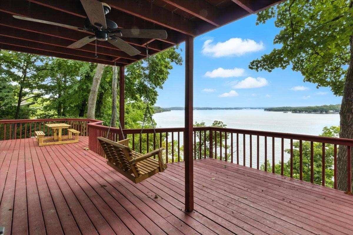 Hot Tub, Main Channel Views, Great Outdoor Spaces, Blackstone