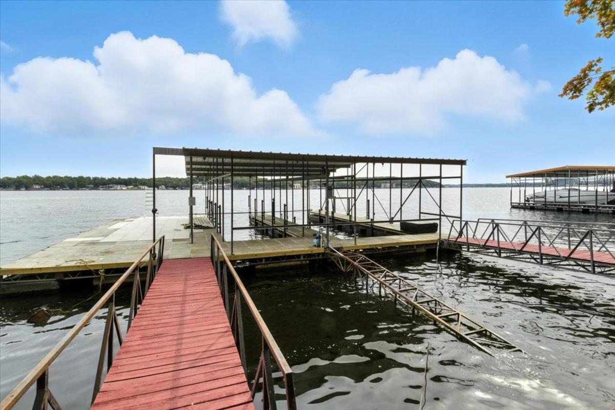 Hot Tub, Main Channel Views, Great Outdoor Spaces, Blackstone