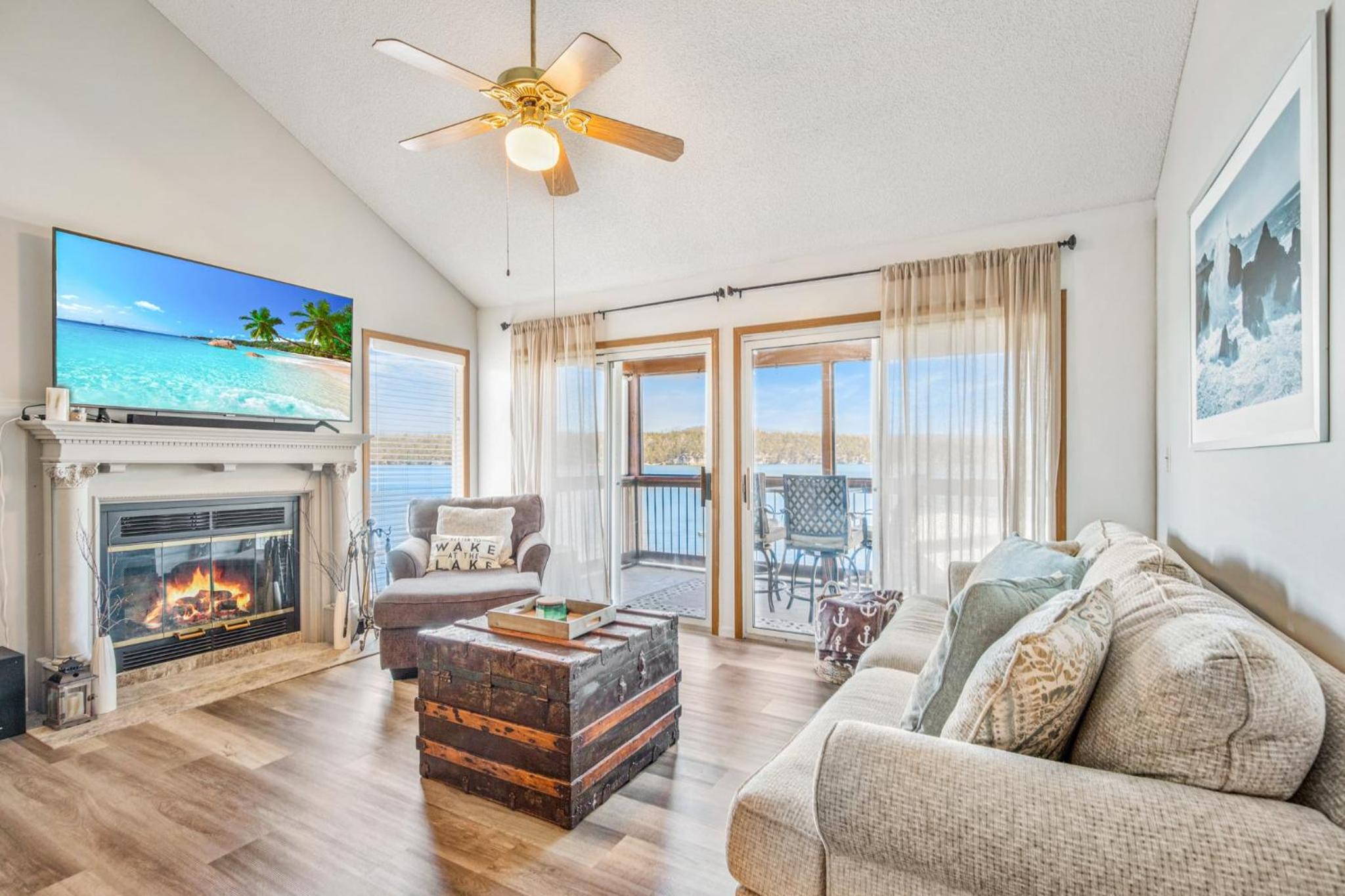 Poolside Condo with Amazing Lake Views & Design