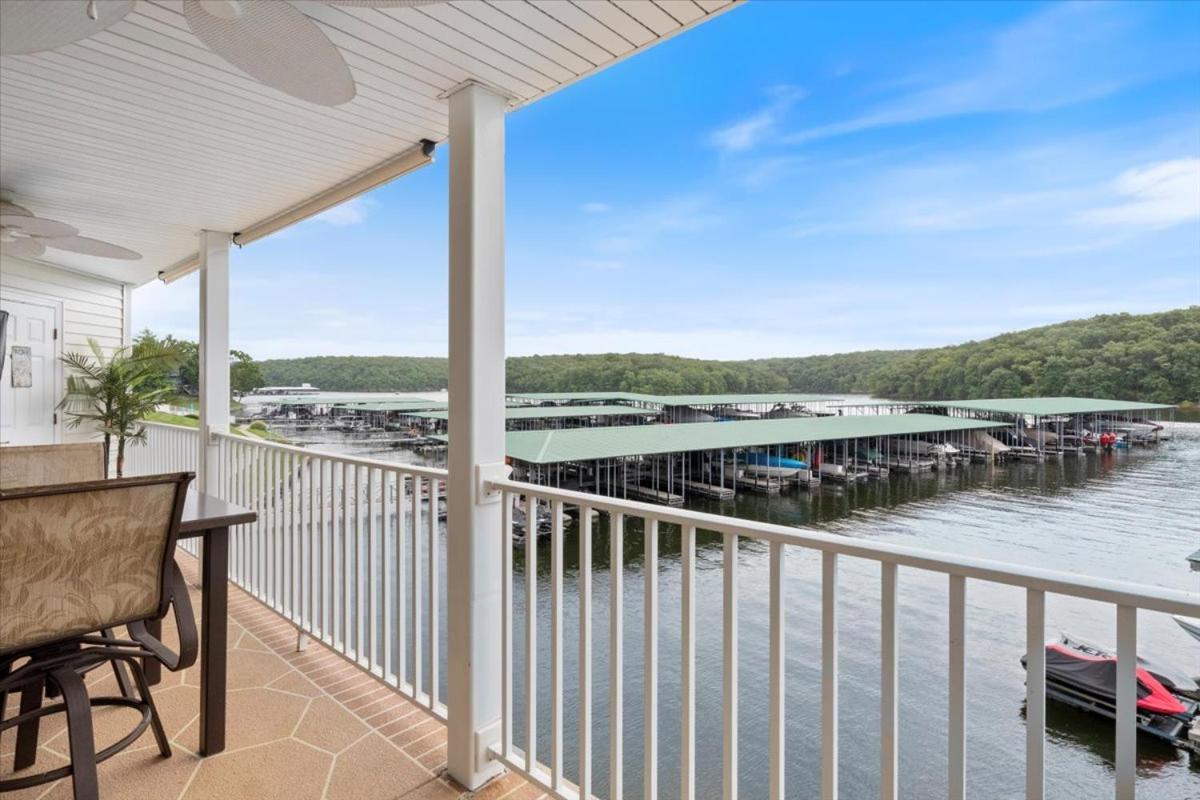 Lakeview Condo, Pools, Patio with Grill, Near PB2 Launch