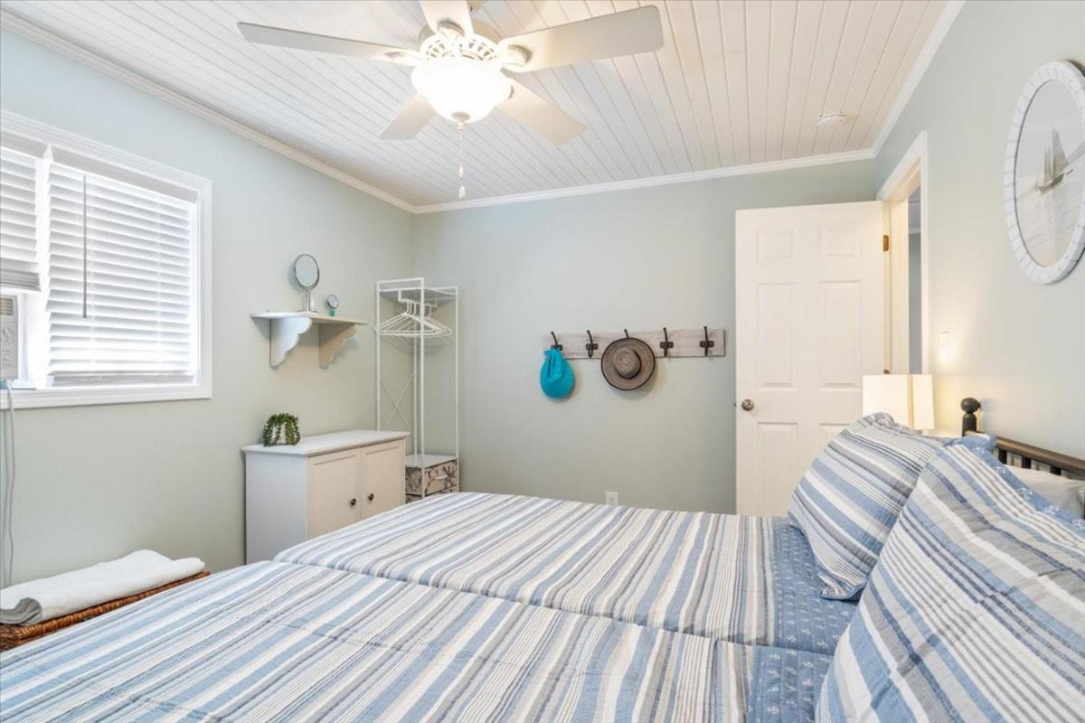 Perfect Family House in Osage Beach with Expansive Deck, Private Dock, & Boat Slip