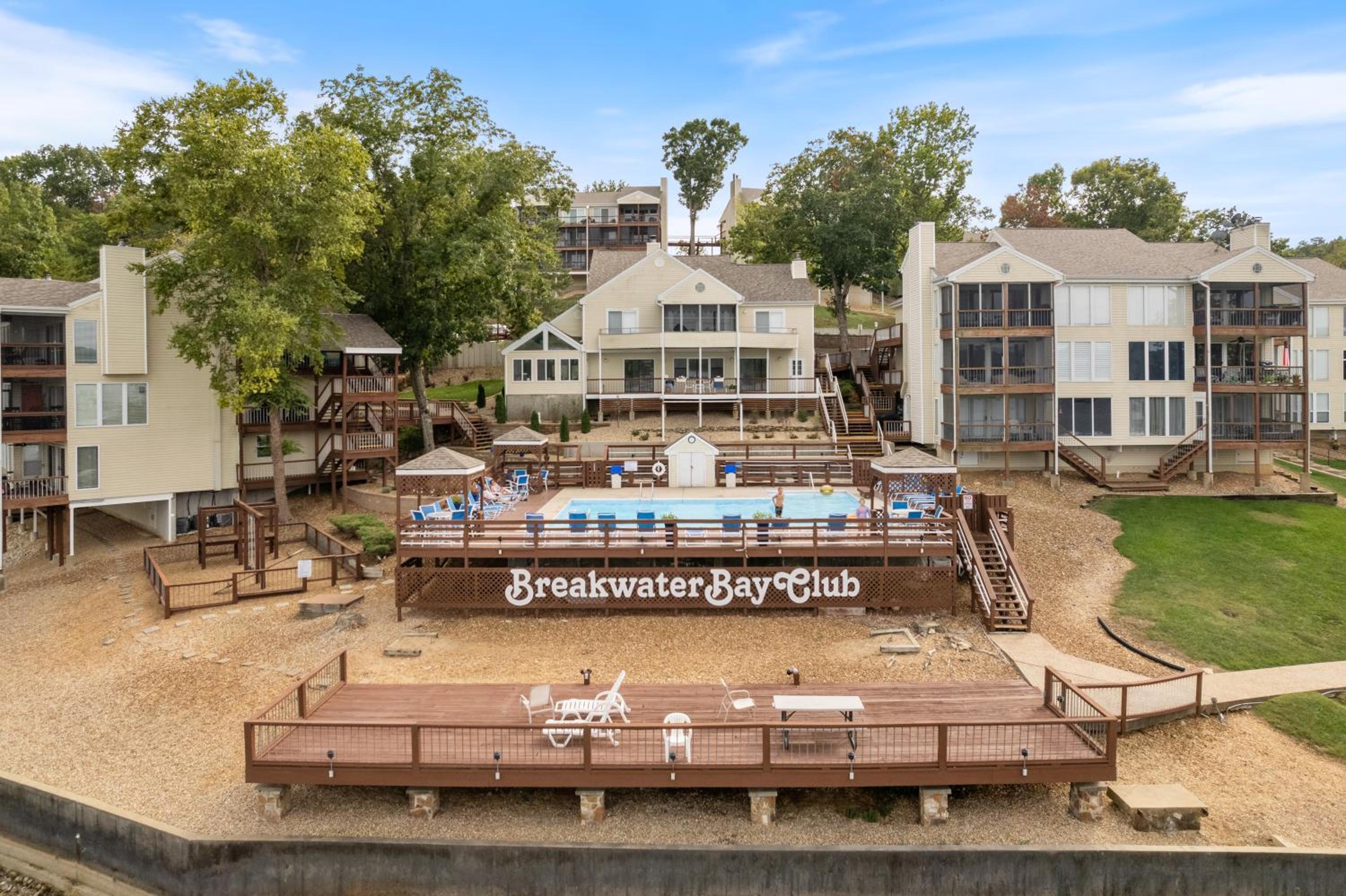 Poolside Condo with Amazing Lake Views & Design