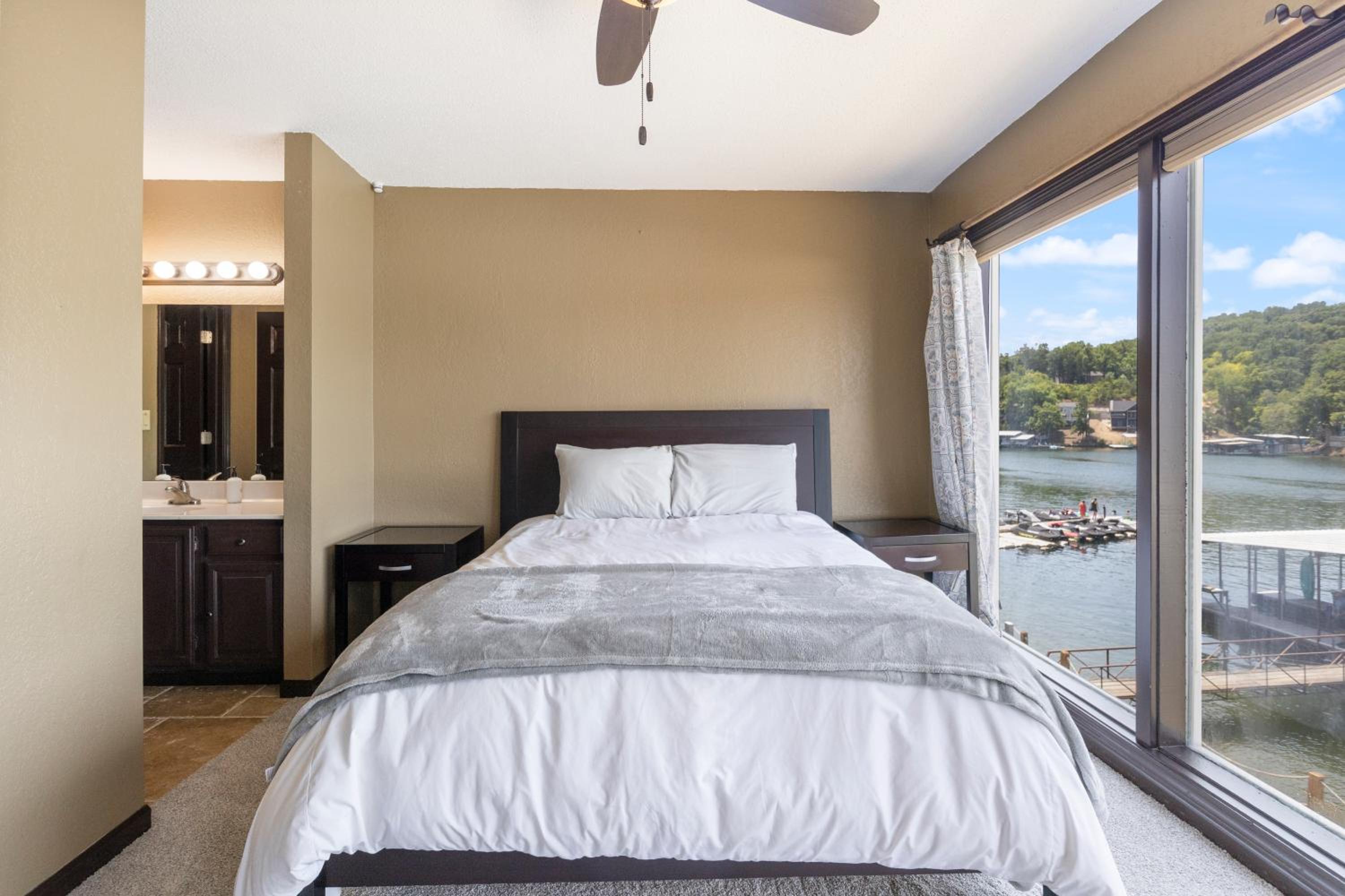 Stunning Views, Inviting Pools, and Endless Fun!