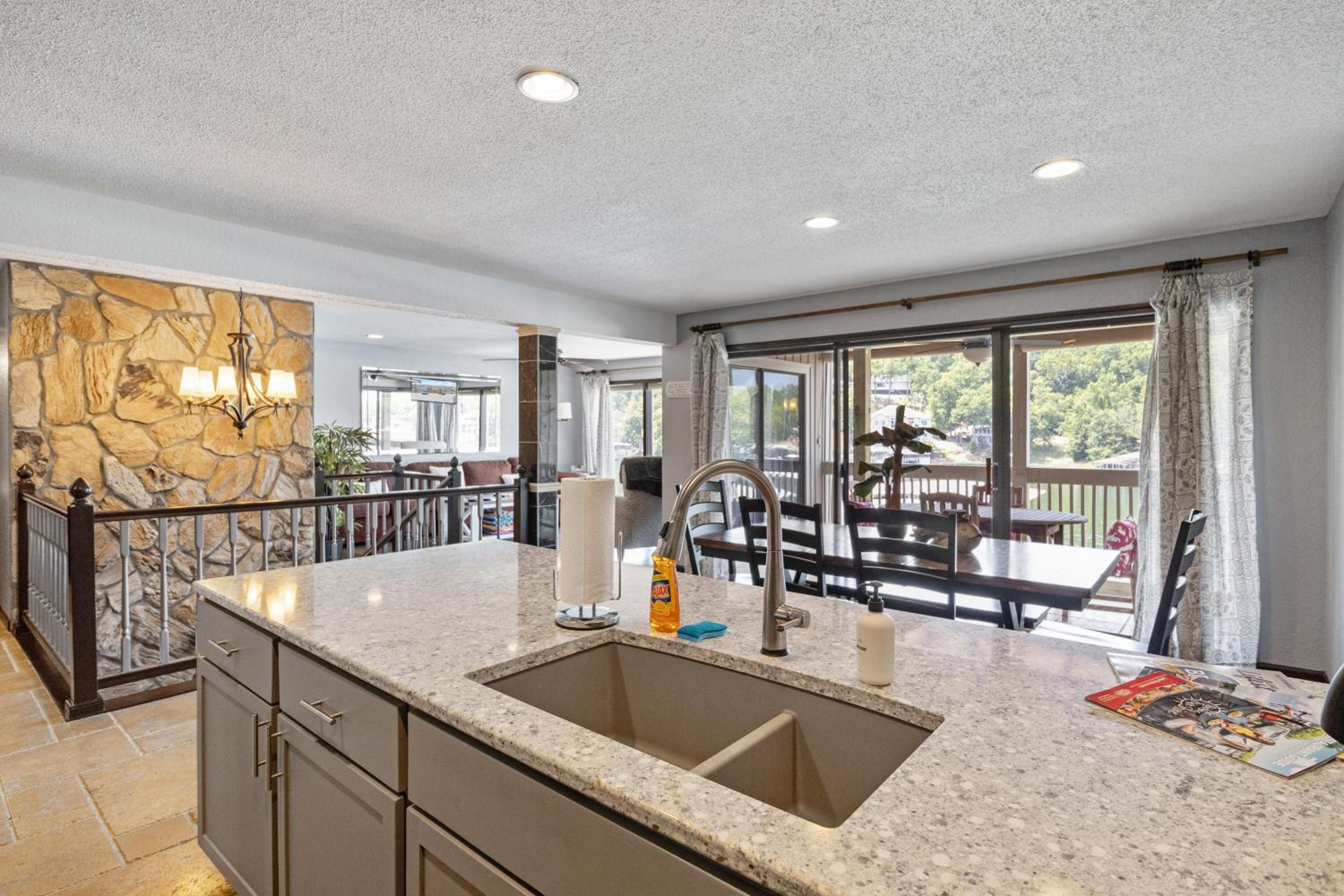 Stunning Views, Inviting Pools, and Endless Fun!