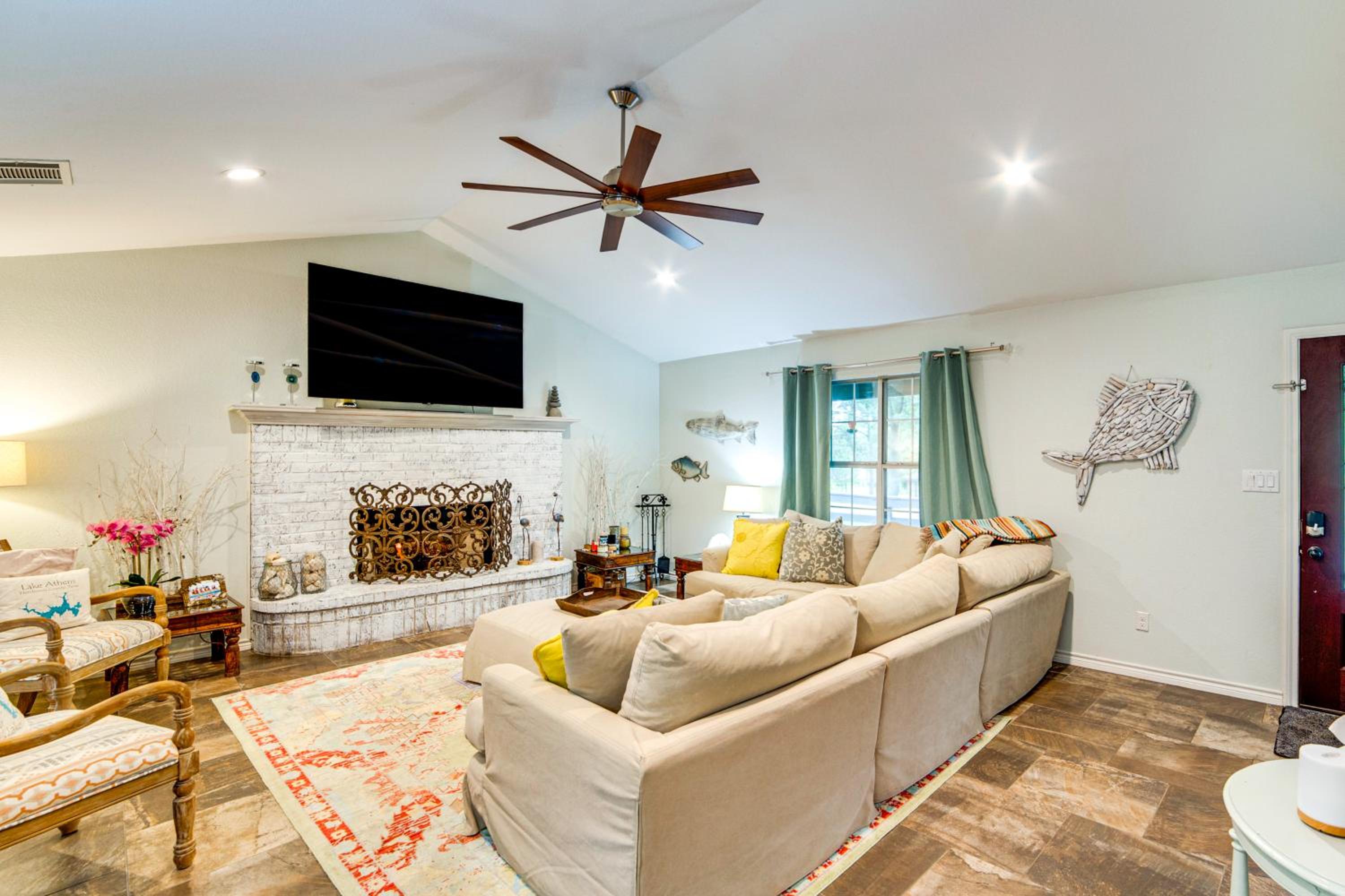 Walk to Lake Athens! Updated Home with Large Deck