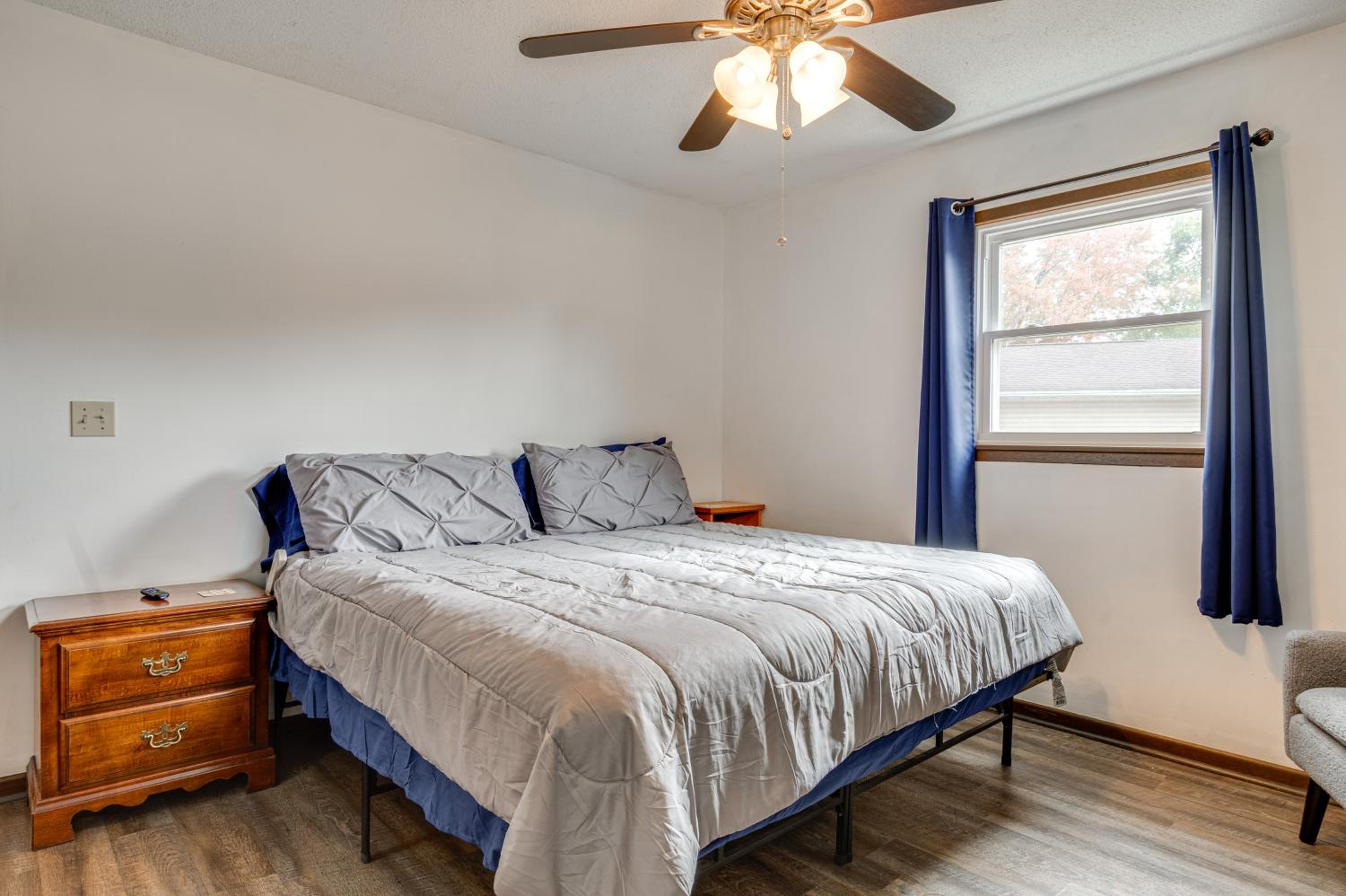 Peaceful Lemon Drop Inn Retreat in Terre Haute