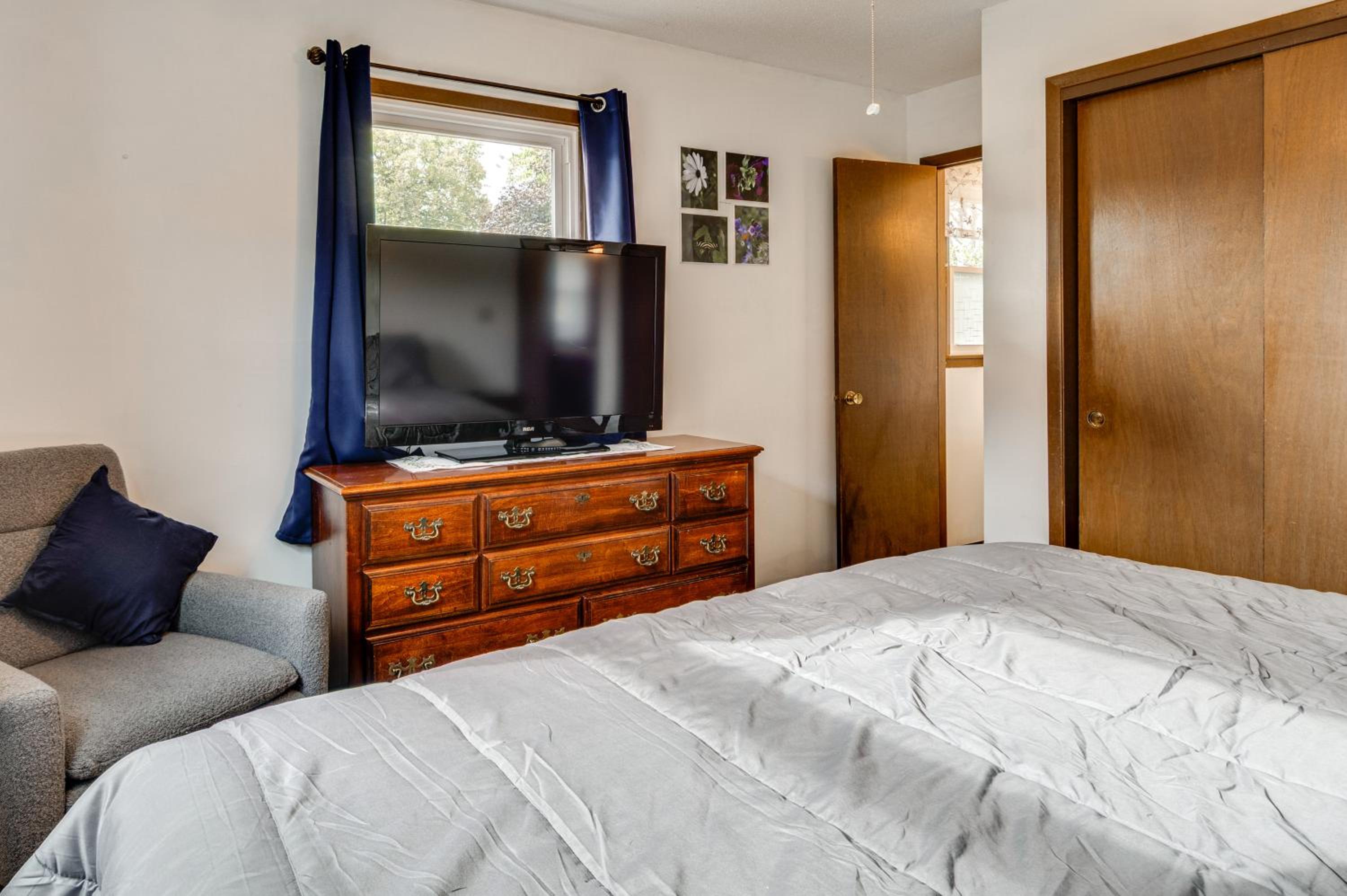 Peaceful Lemon Drop Inn Retreat in Terre Haute