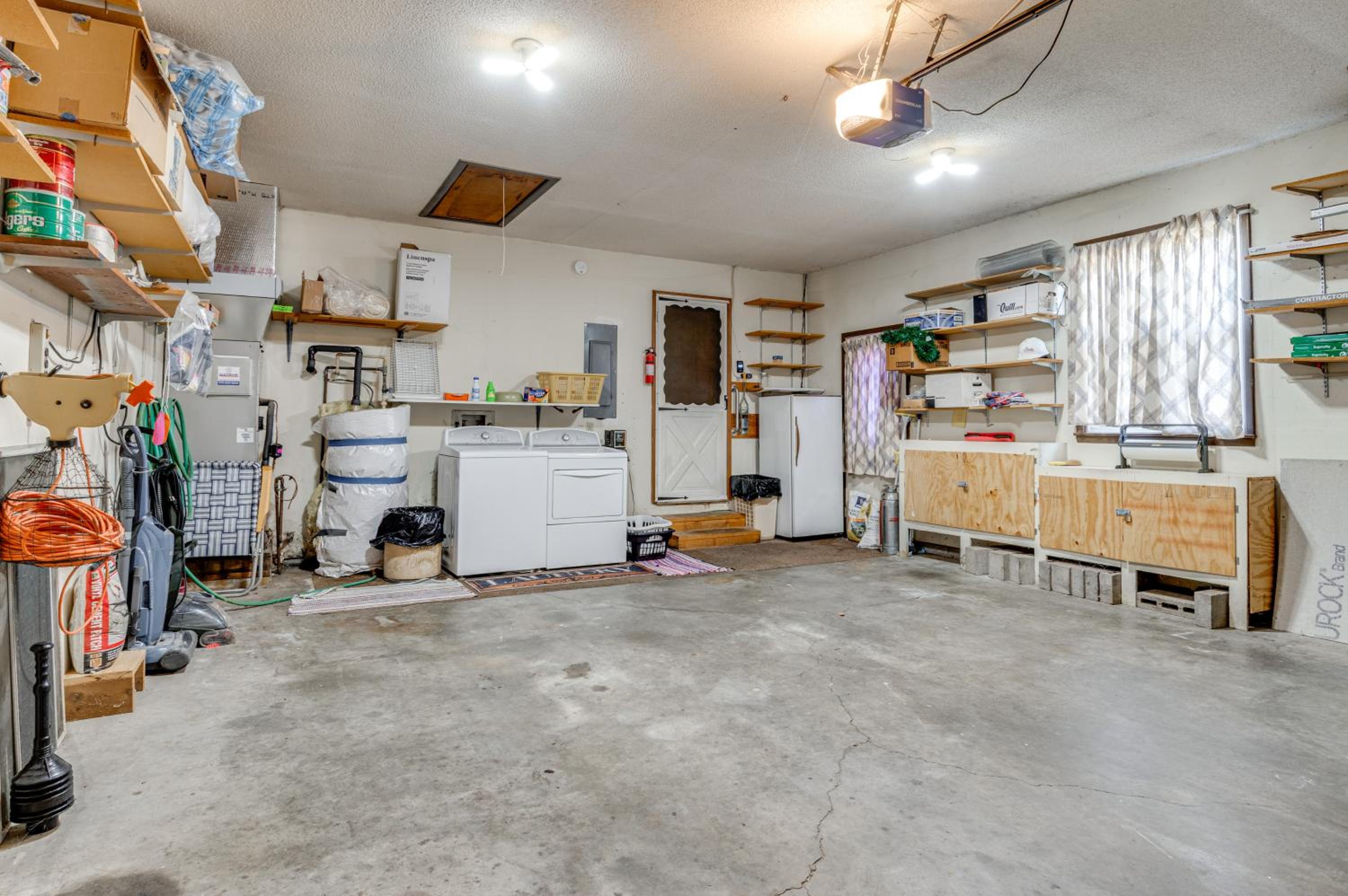 Peaceful Lemon Drop Inn Retreat in Terre Haute