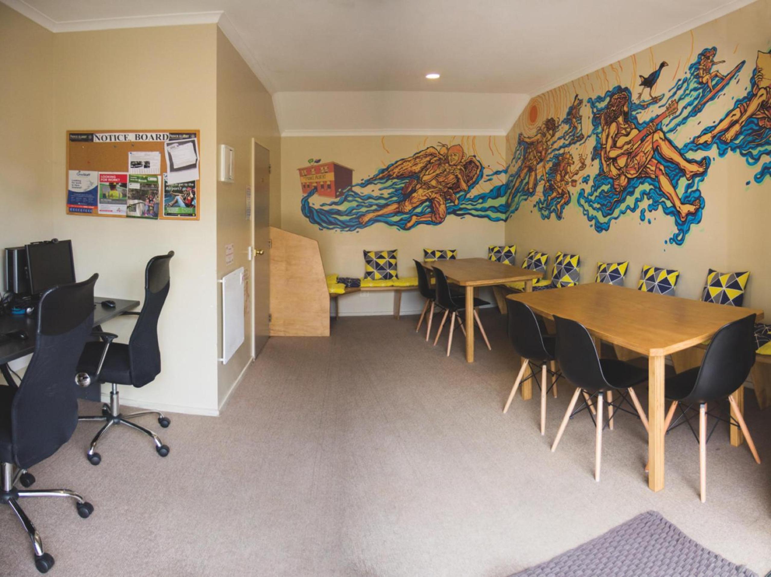 The Prince Albert Backpackers & Bar