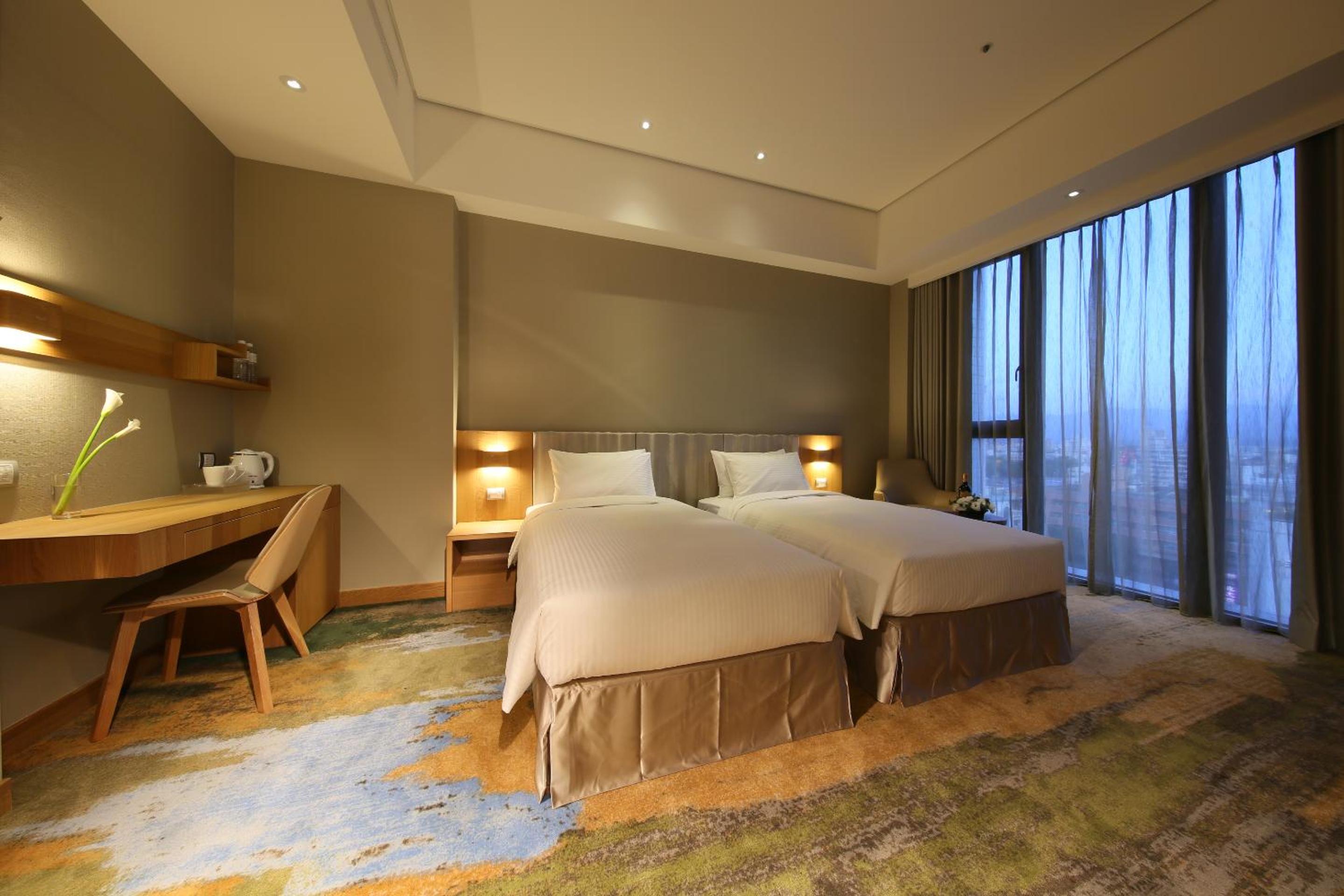 South Urban Hotel