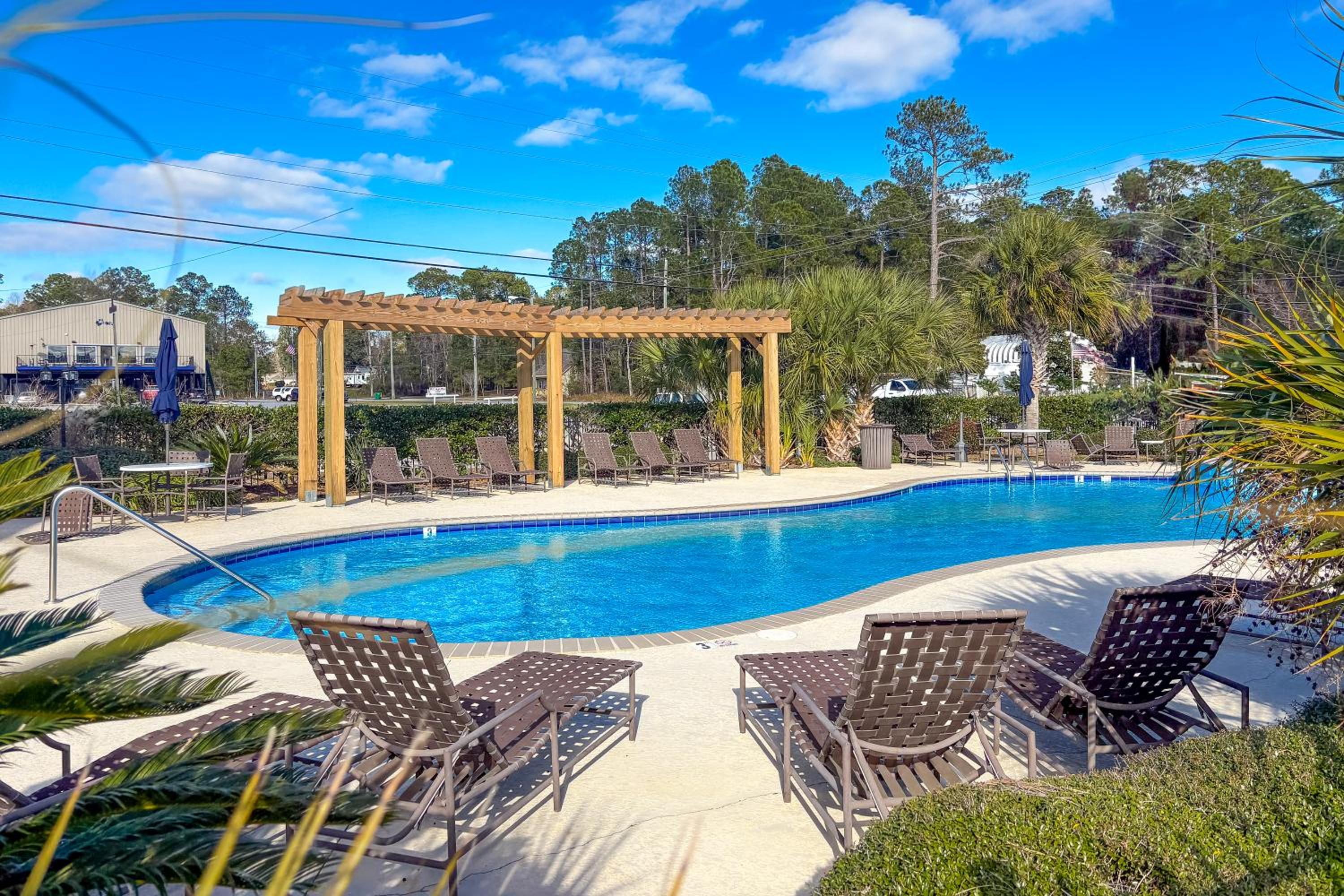 Waterfront condo at Harbor Landing G02 - Relax in BEAUTIFUL Ocean Springs