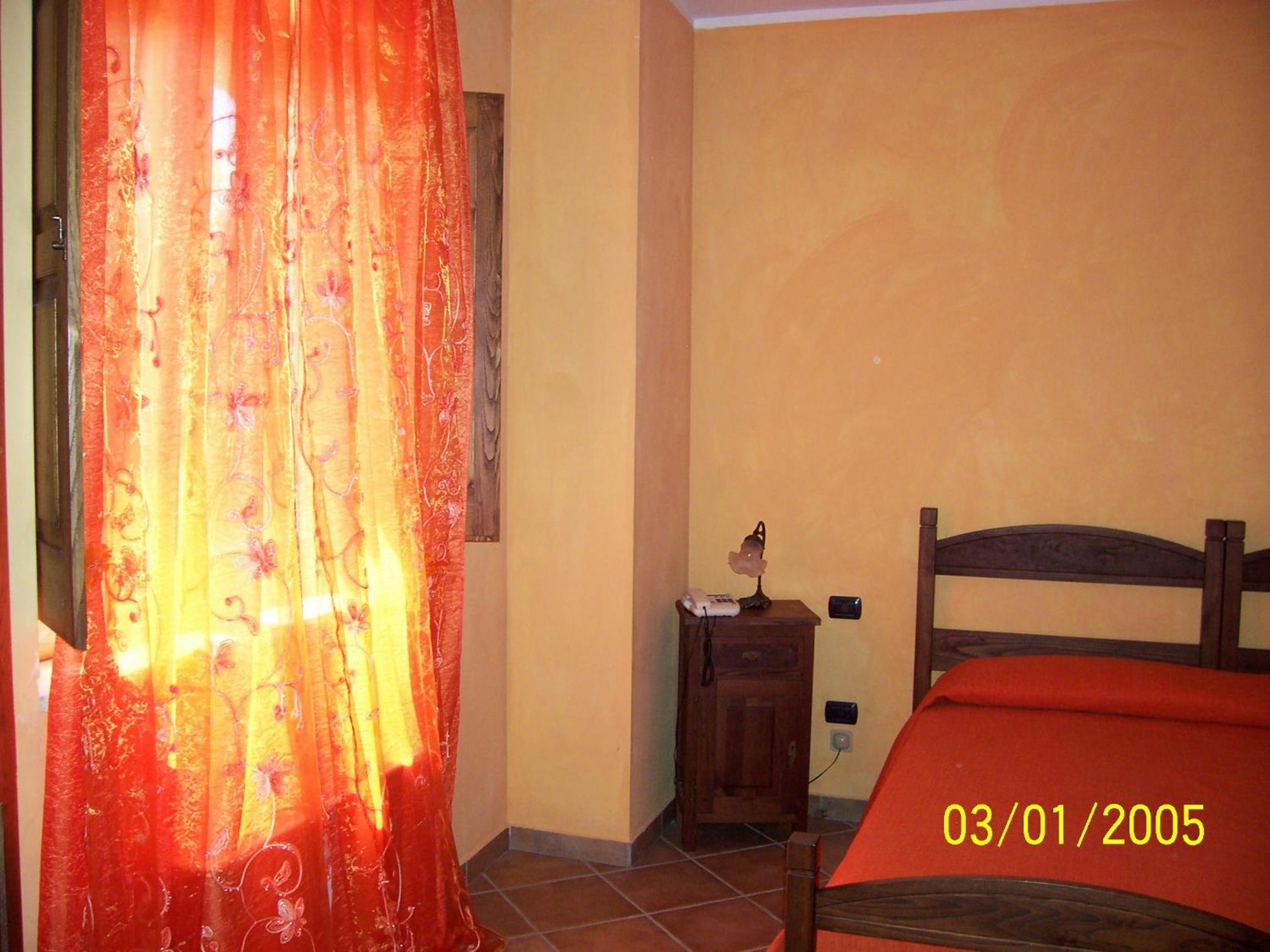 Photo 32