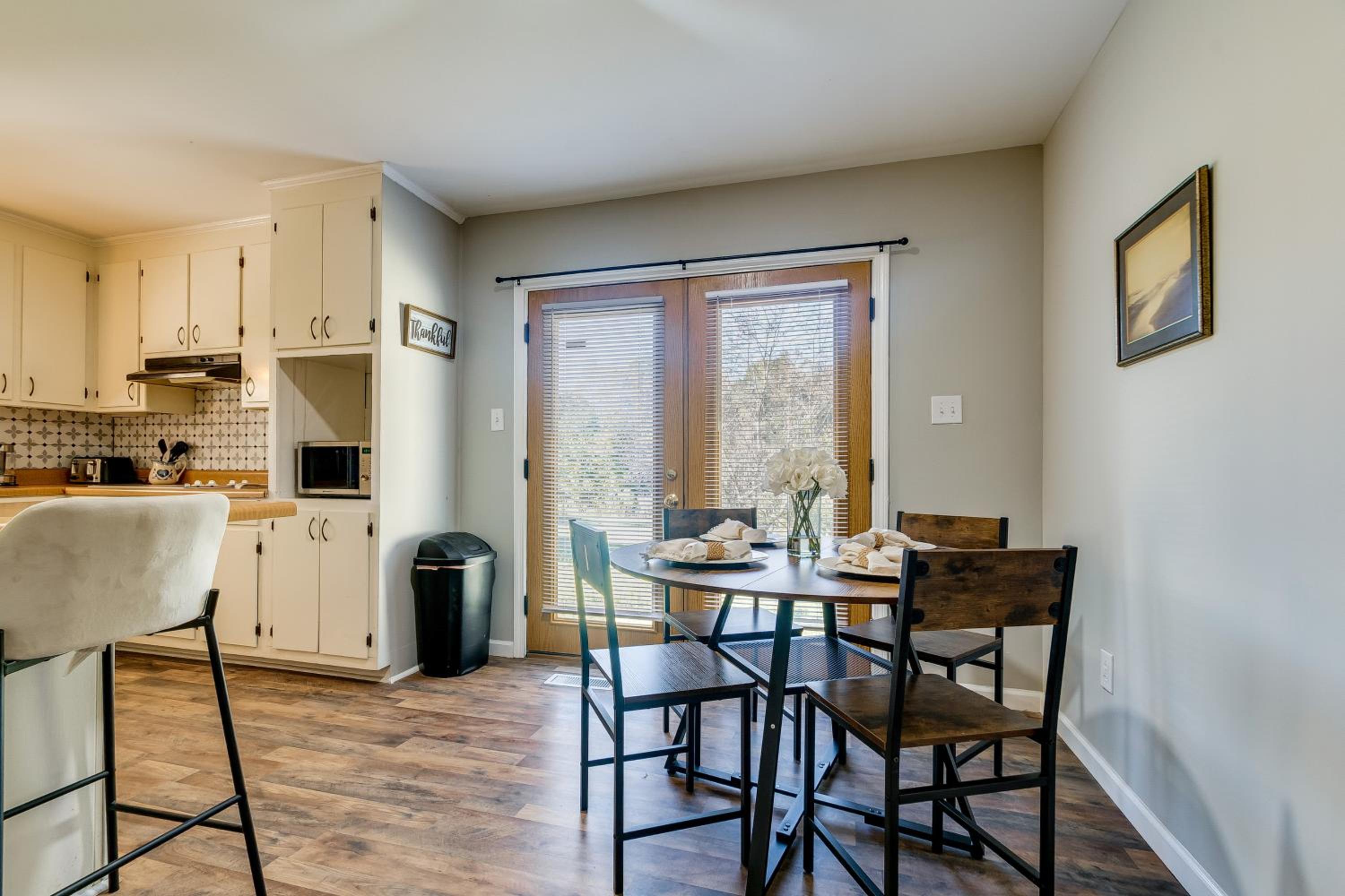 Golf and Hike Family Home 8 Mi to Downtown Clayton