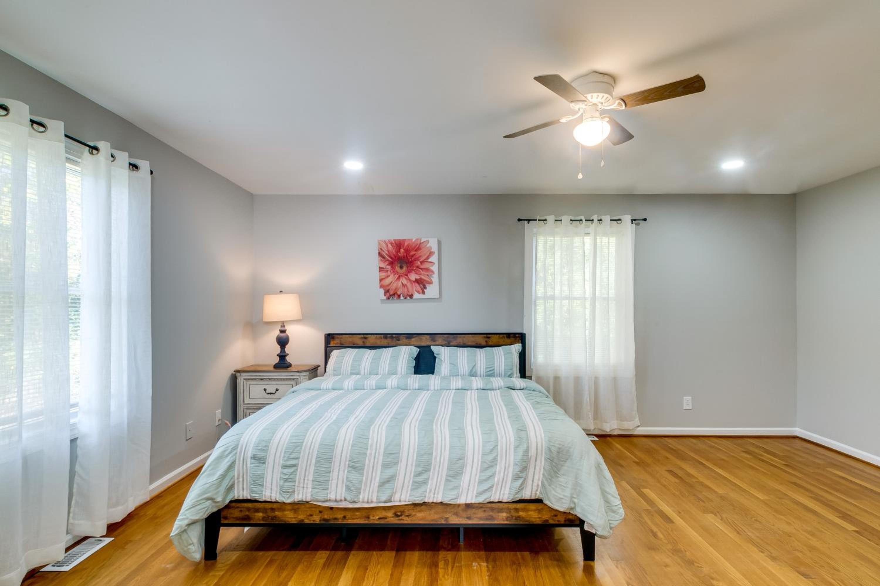Golf and Hike Family Home 8 Mi to Downtown Clayton