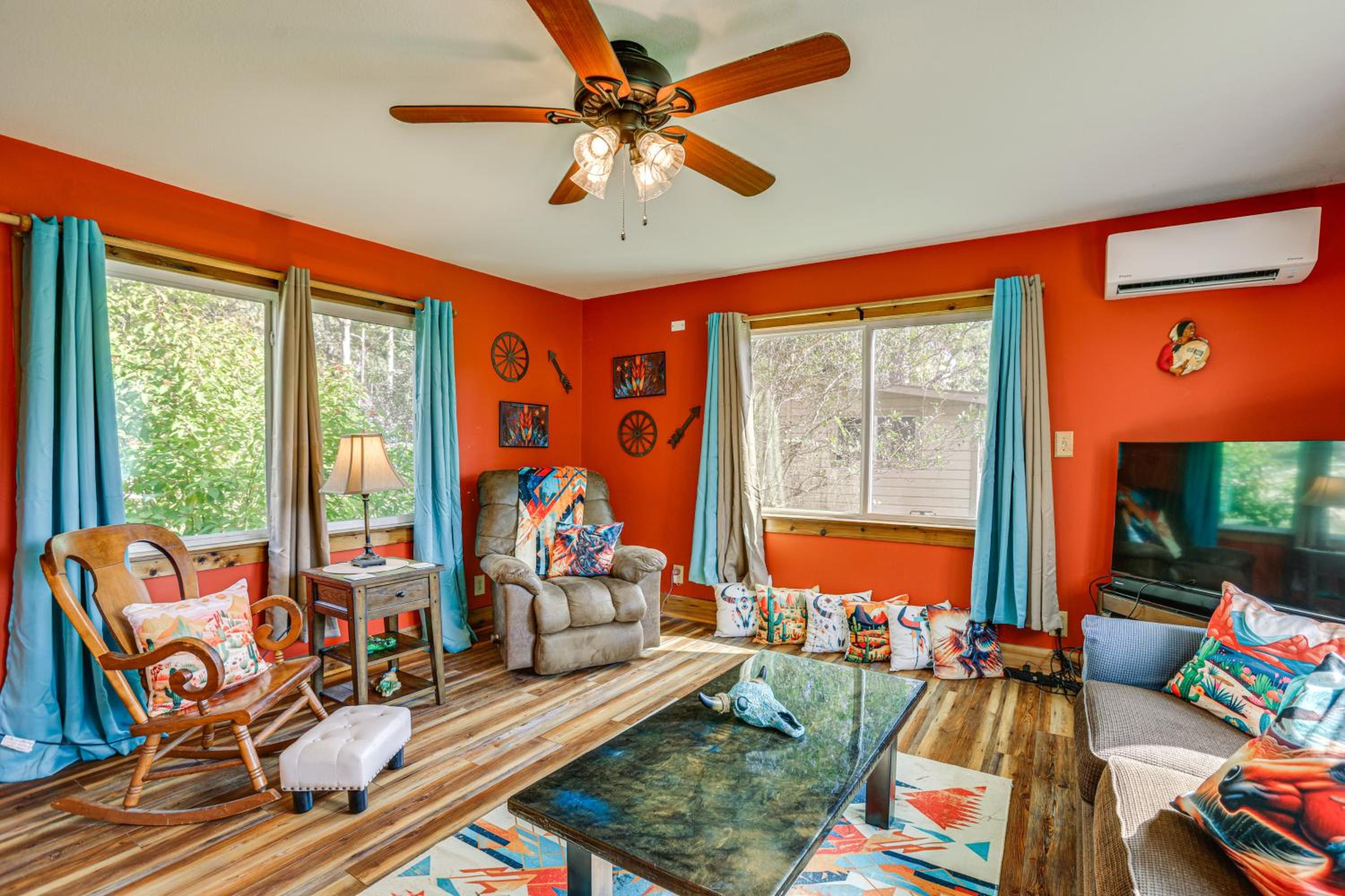 Kokomo Kove - Waterfront Country Texas Getaway
