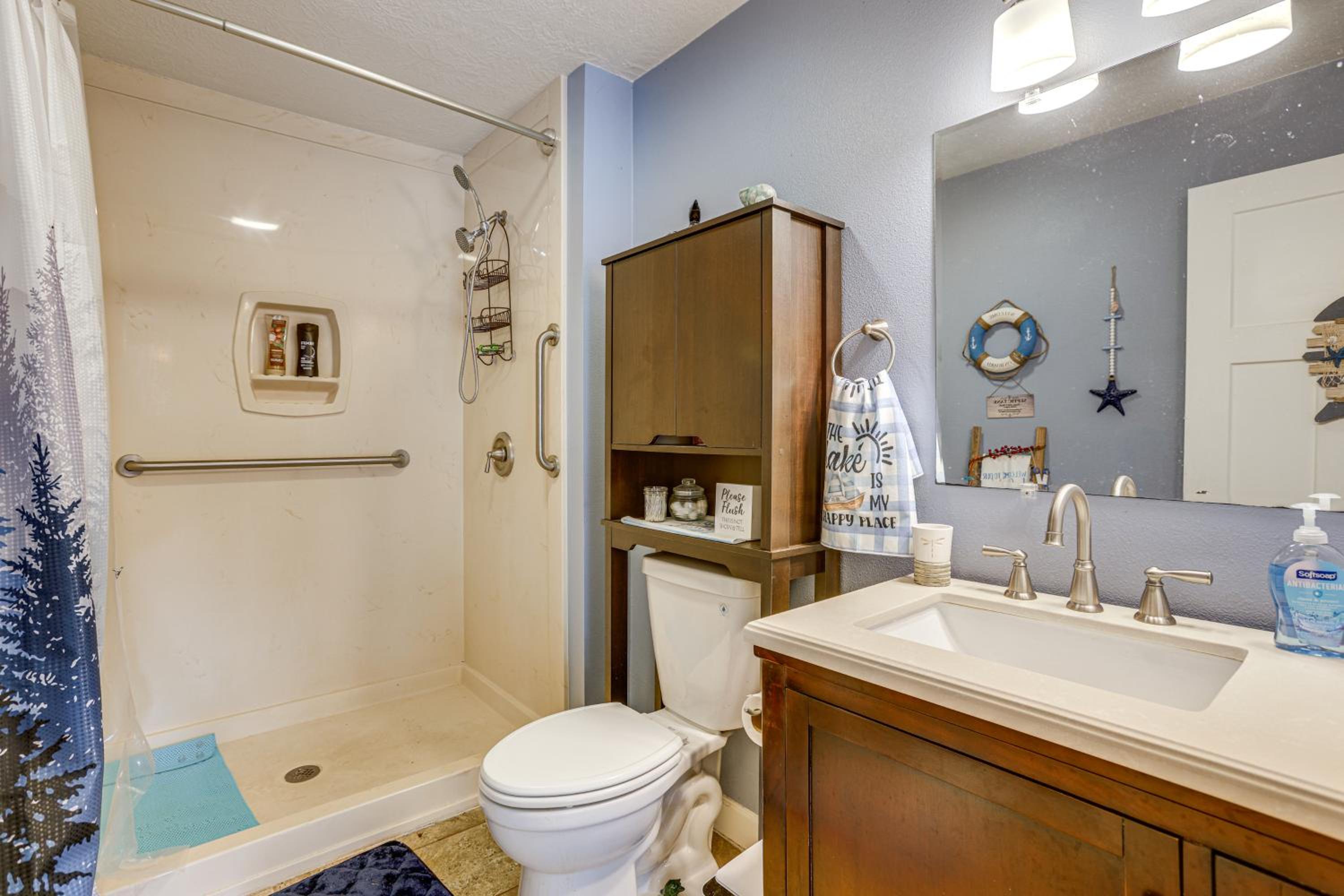 Kokomo Kove - Waterfront Country Texas Getaway