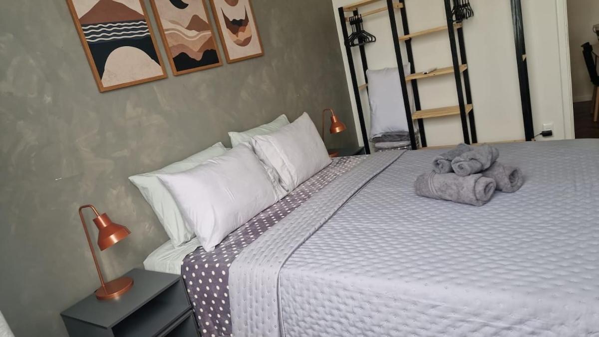 Amazing and Spacious Apartment 500m from the beach
