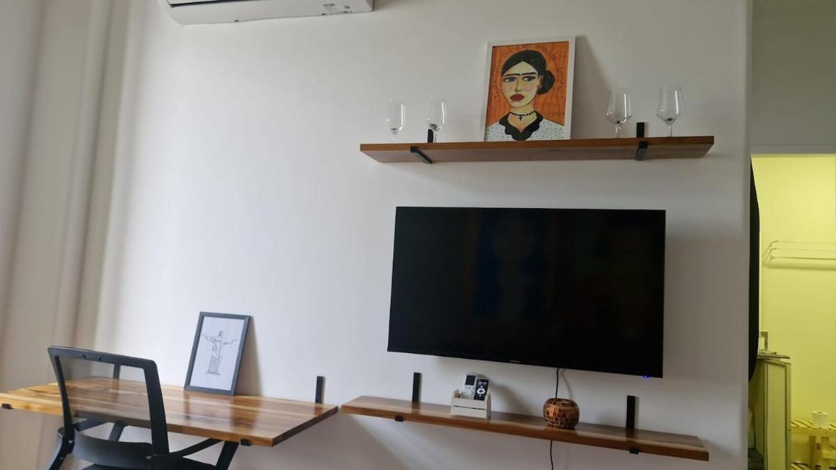 Amazing and Spacious Apartment 500m from the beach