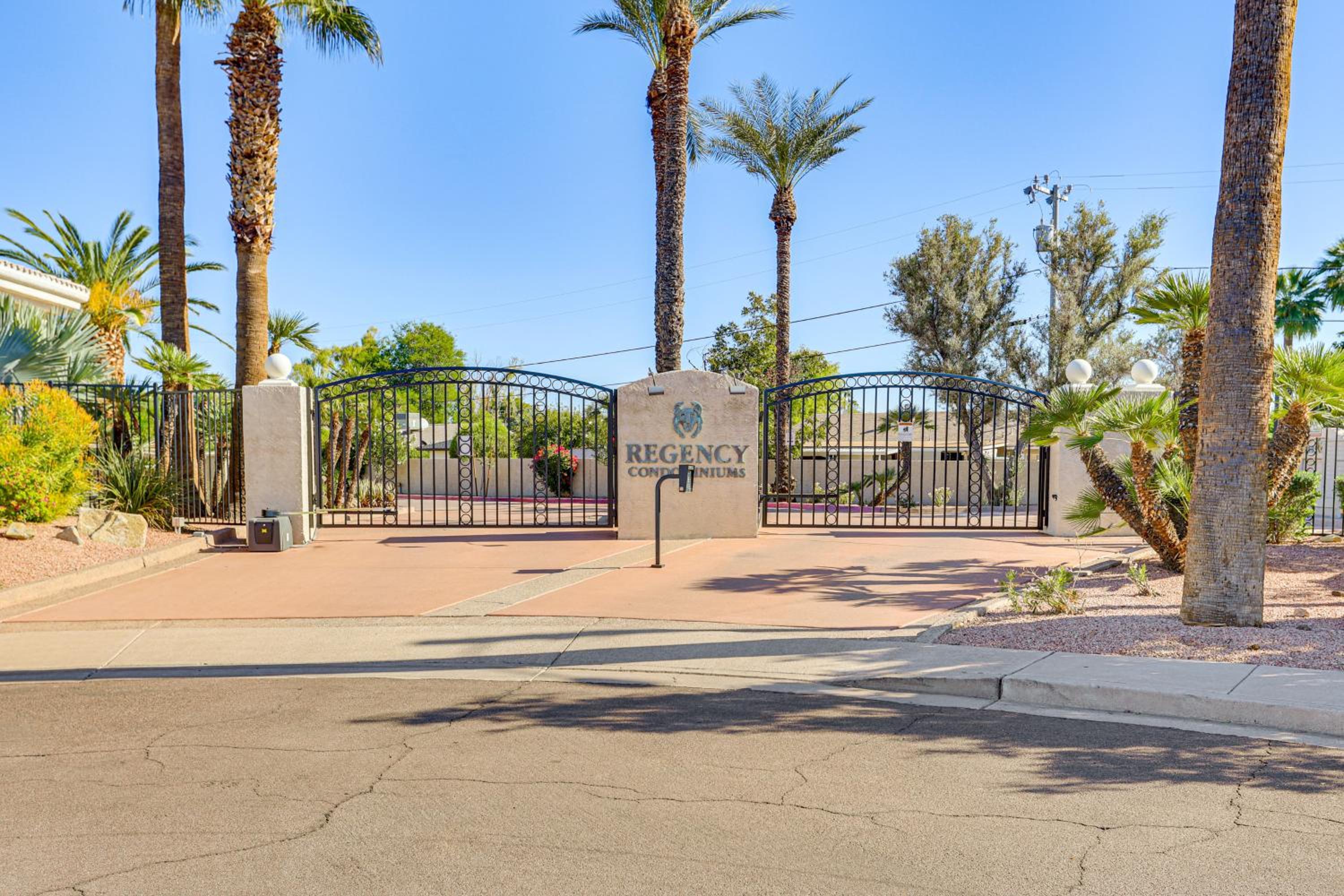 Walkable Scottsdale Oasis with Pool Near Old Town
