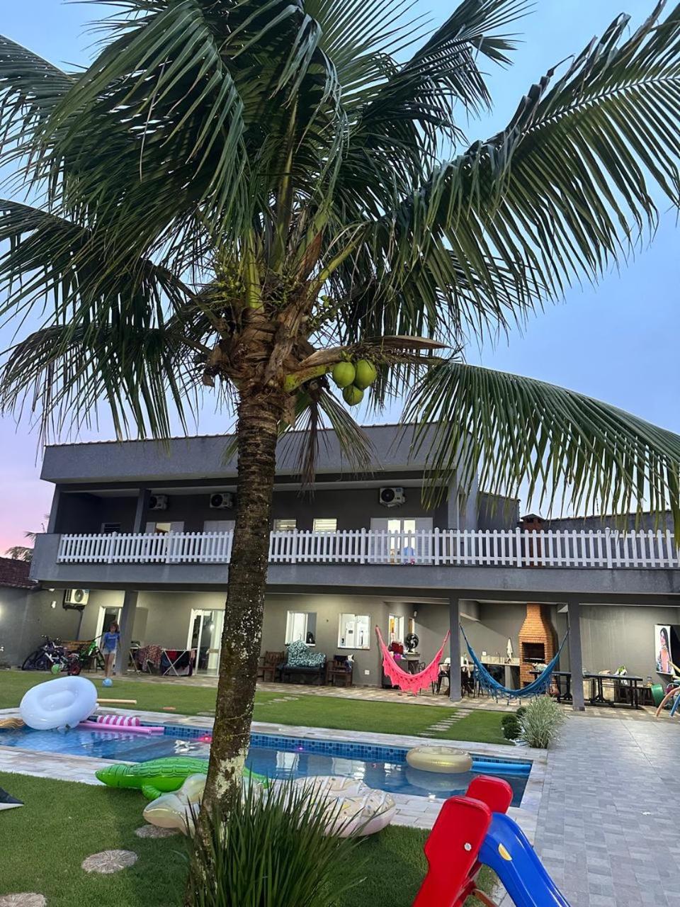 Refuge 100m from the Beach - Complete