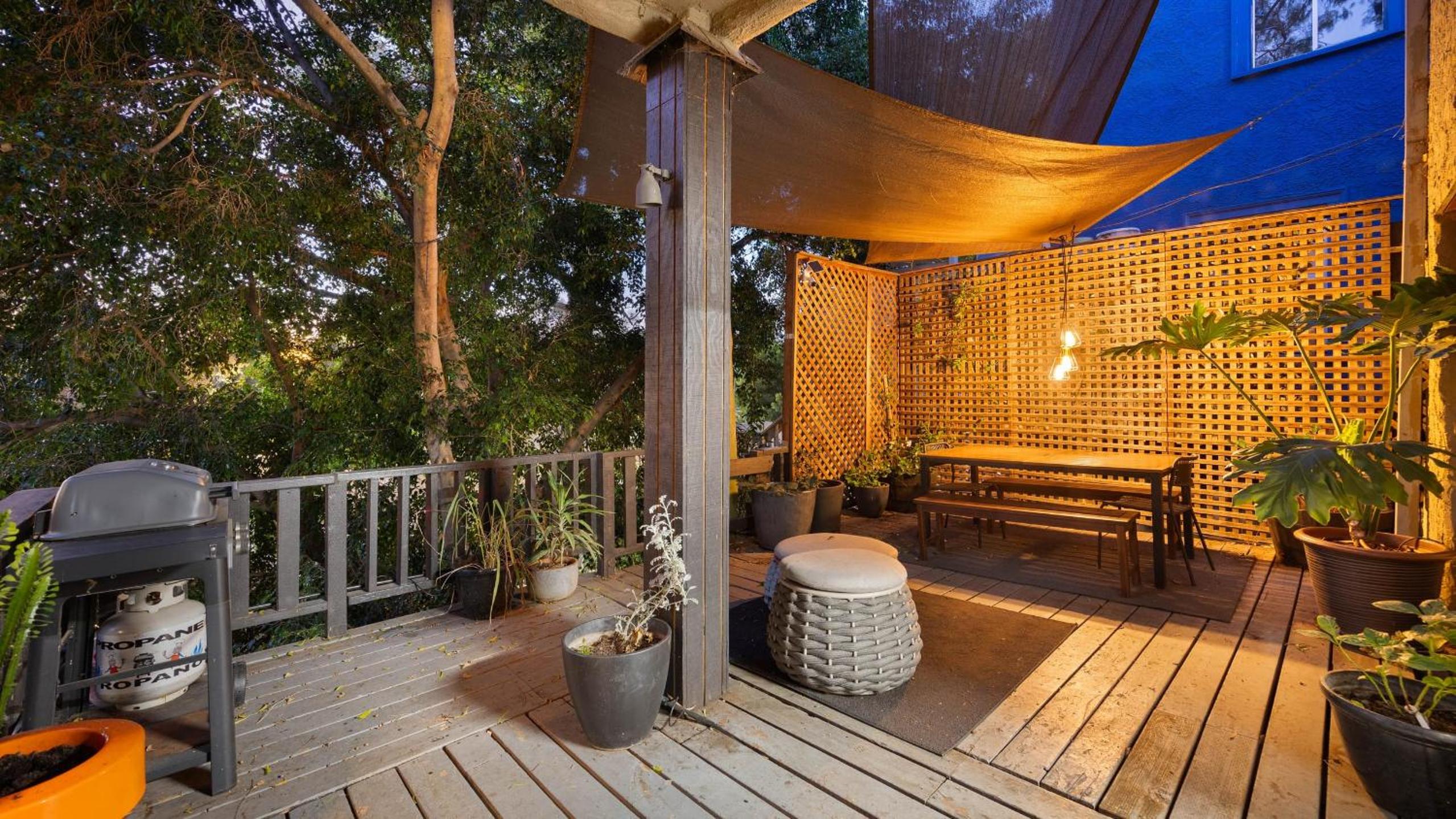 Spanish Revival Charm in Silver Lake w Patio BBQ Walkable Location Maltman Manor by AvantStay