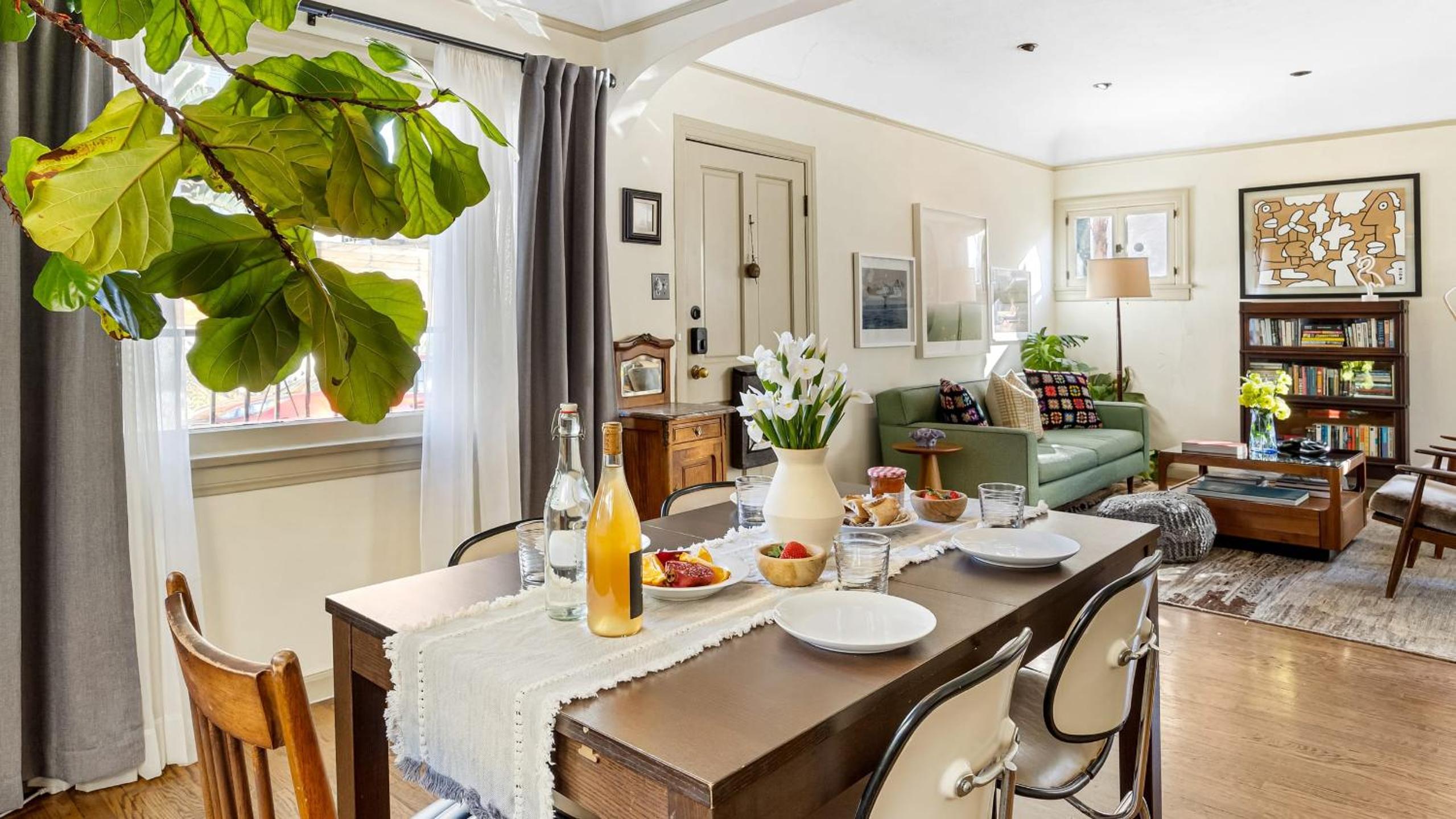 Spanish Revival Charm in Silver Lake w Patio BBQ Walkable Location Maltman Manor by AvantStay