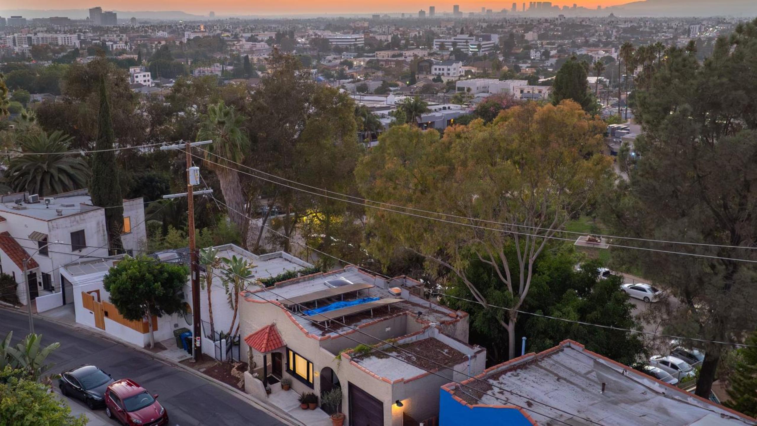 Spanish Revival Charm in Silver Lake w Patio BBQ Walkable Location Maltman Manor by AvantStay