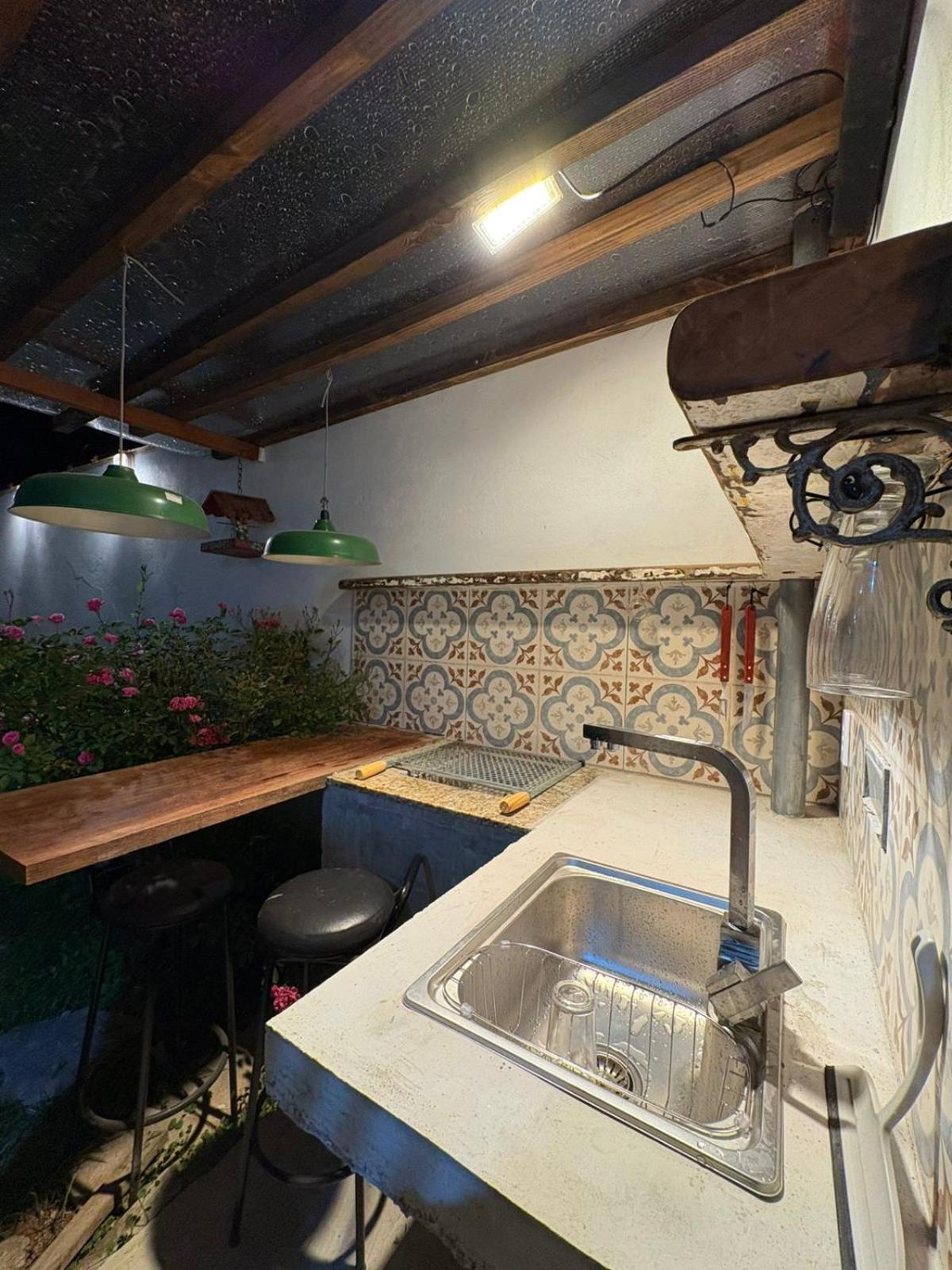Casa com Ar Condicionado e Wifi 5G no Parque Mambucaba Na entrada do bairro