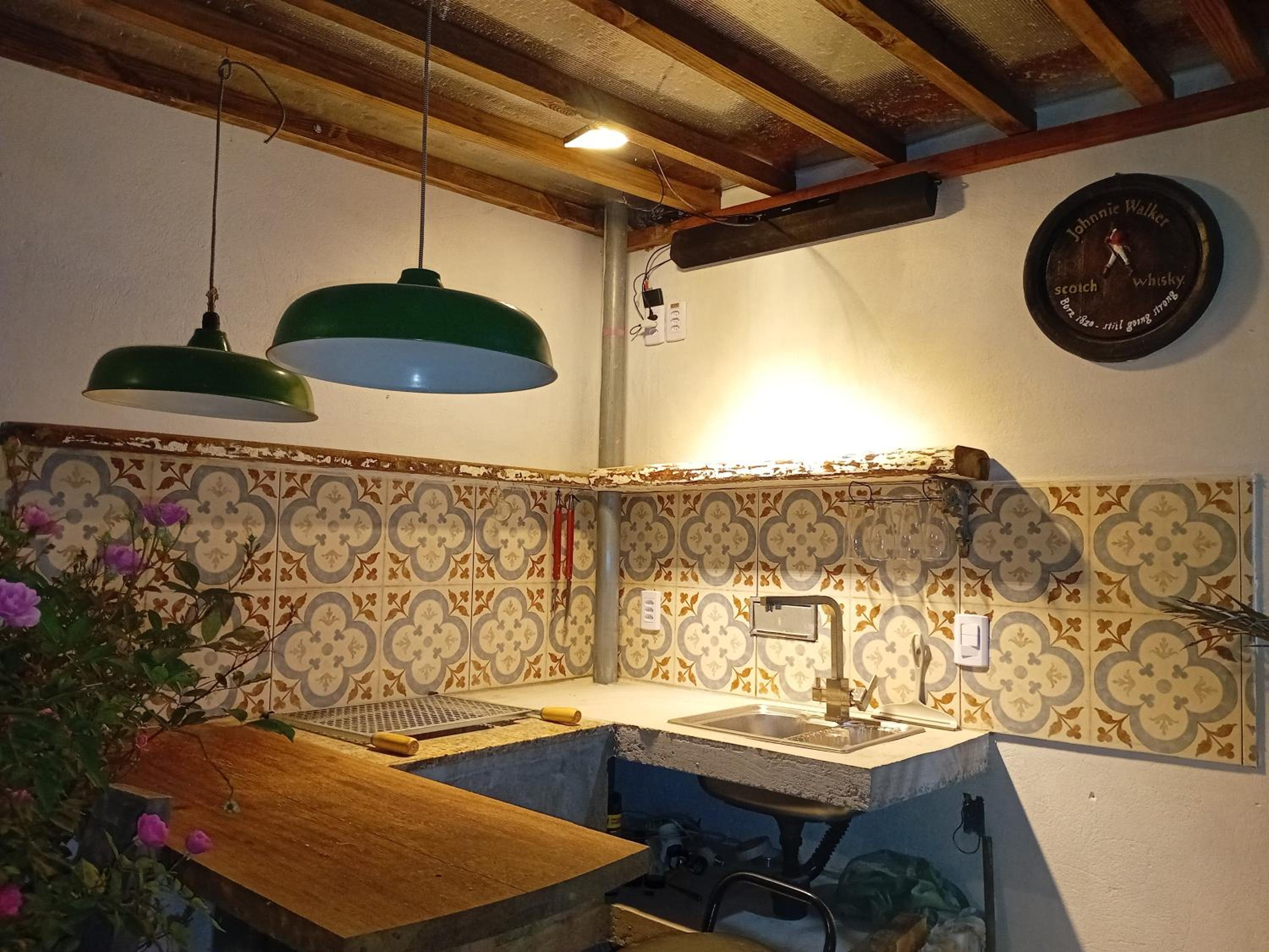 Casa com Ar Condicionado e Wifi 5G no Parque Mambucaba Na entrada do bairro