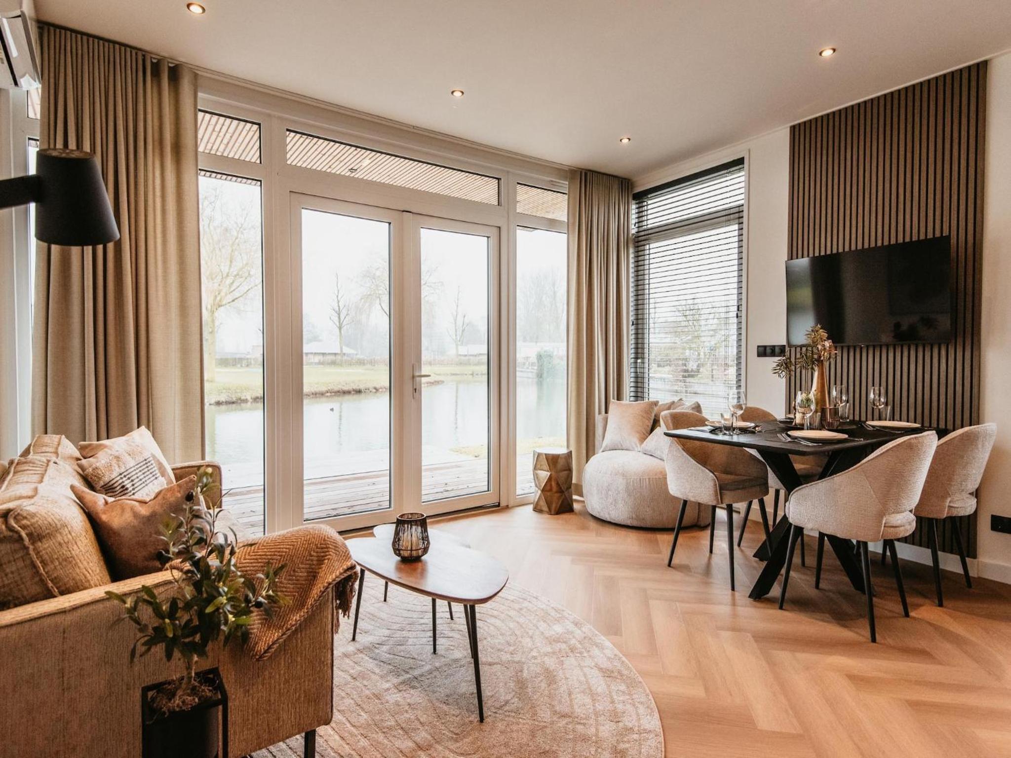 Modern holiday home in Kesteren