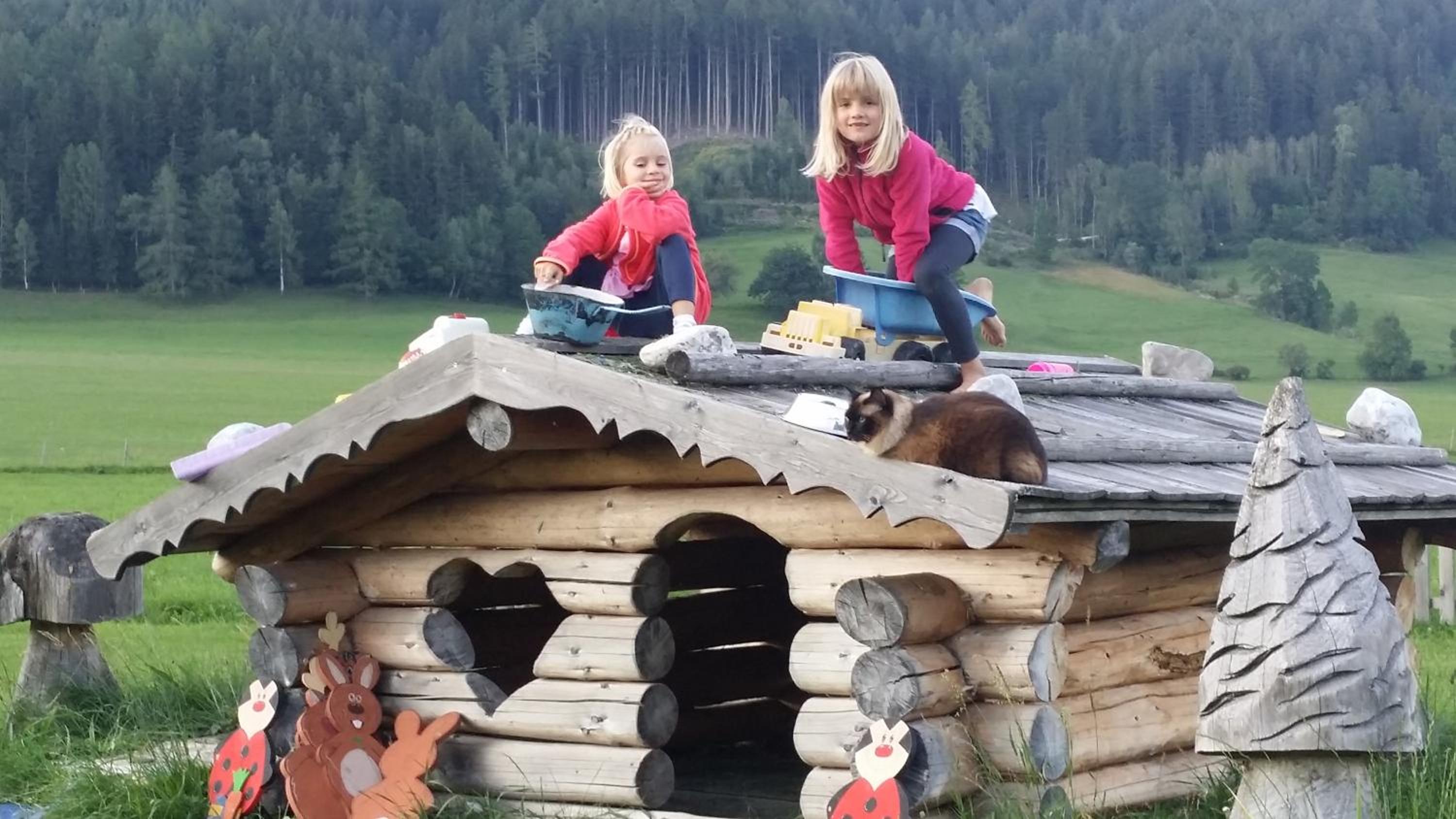 Almdorf im Winkl - Blockhüttendorf in Gröbming